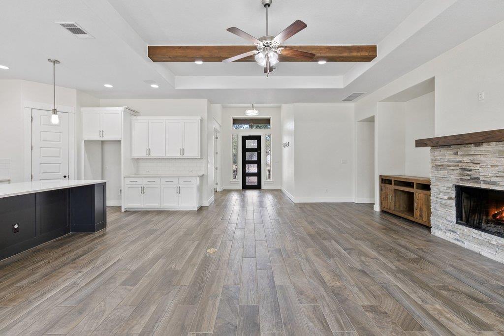 137 Chickasaw Plum Dr, Leander, TX 78641