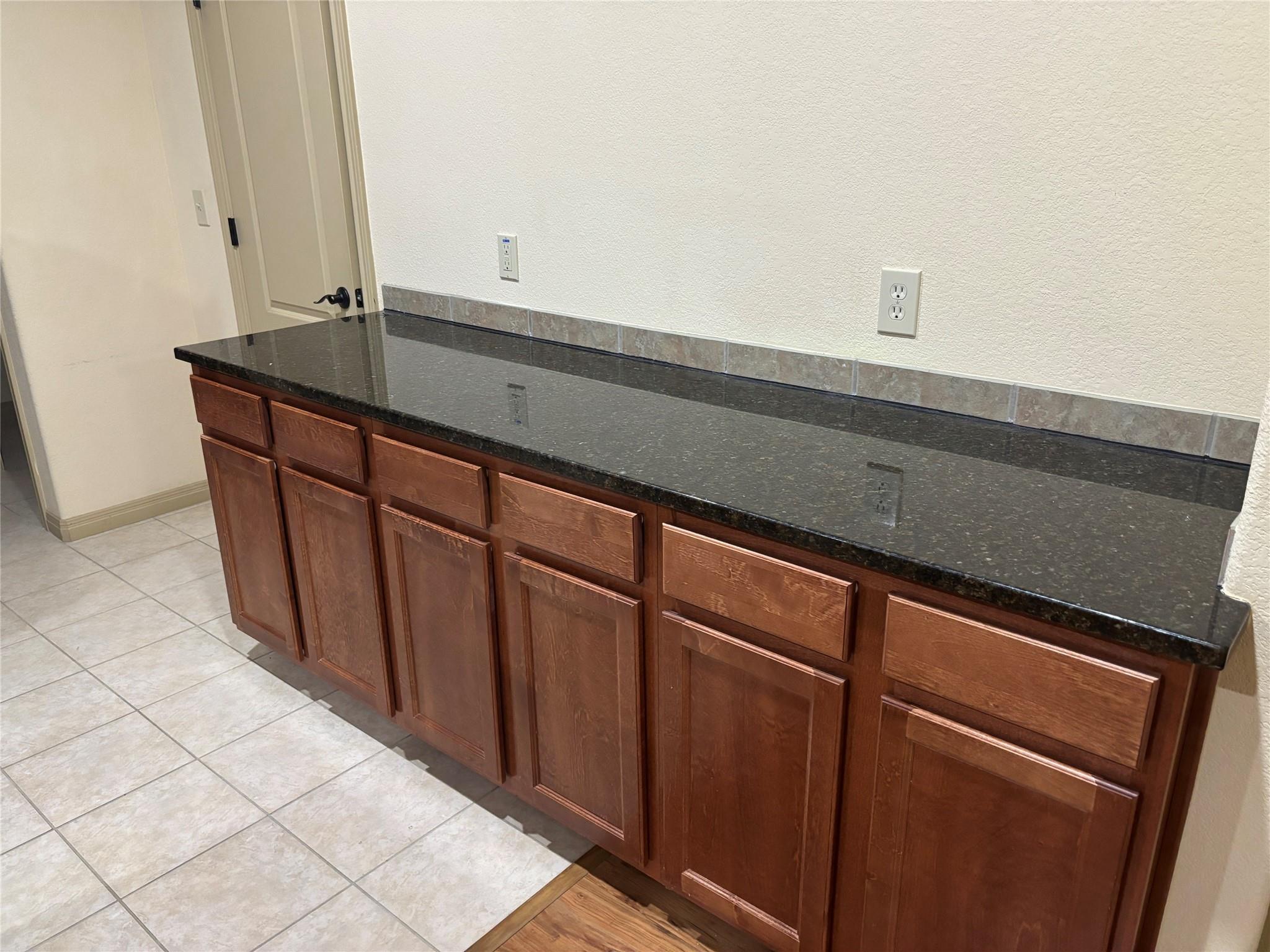 2101 Town Centre Dr # 1604, Round Rock, TX 78664