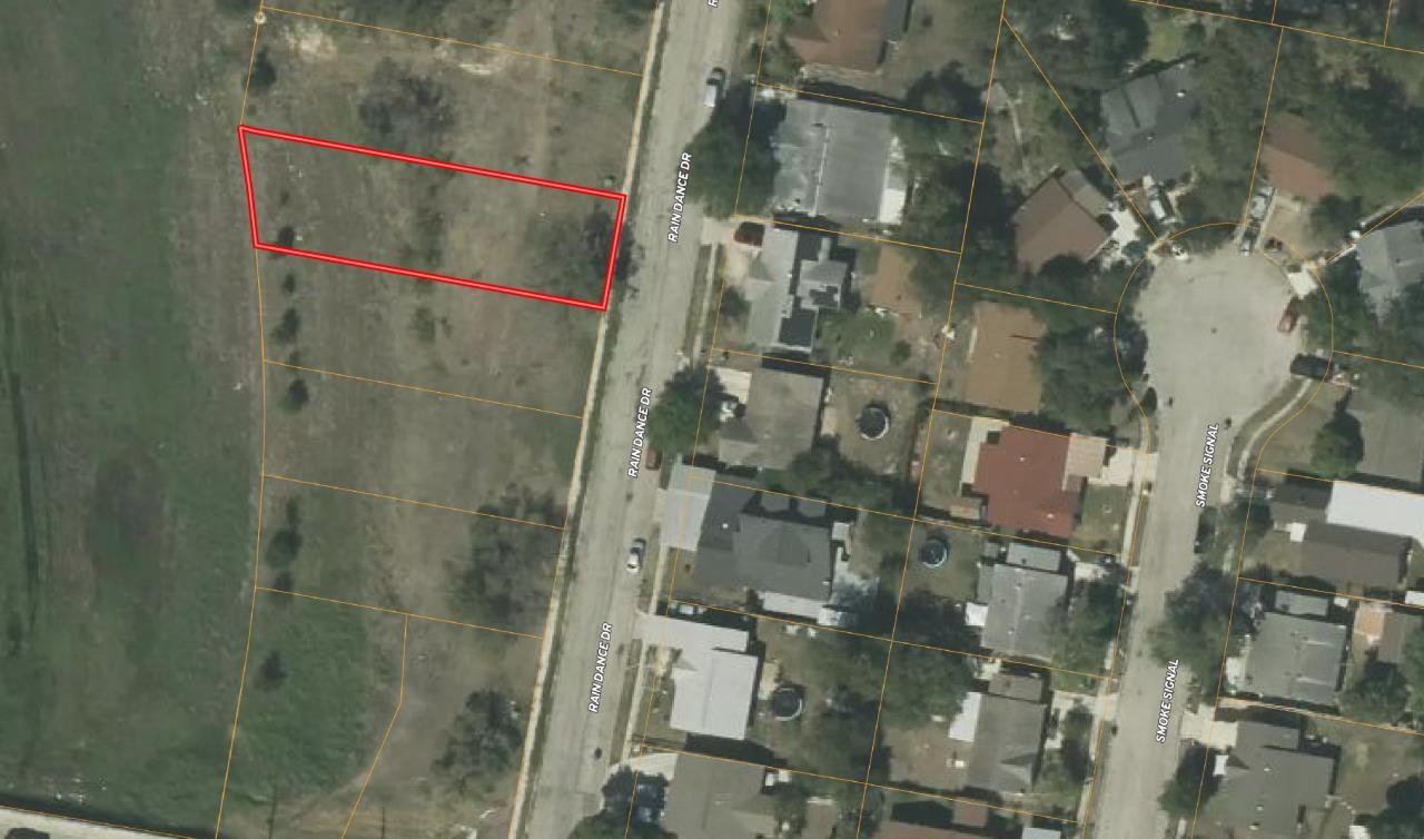 8311 RAIN DANCE Dr, San Antonio, TX 78242