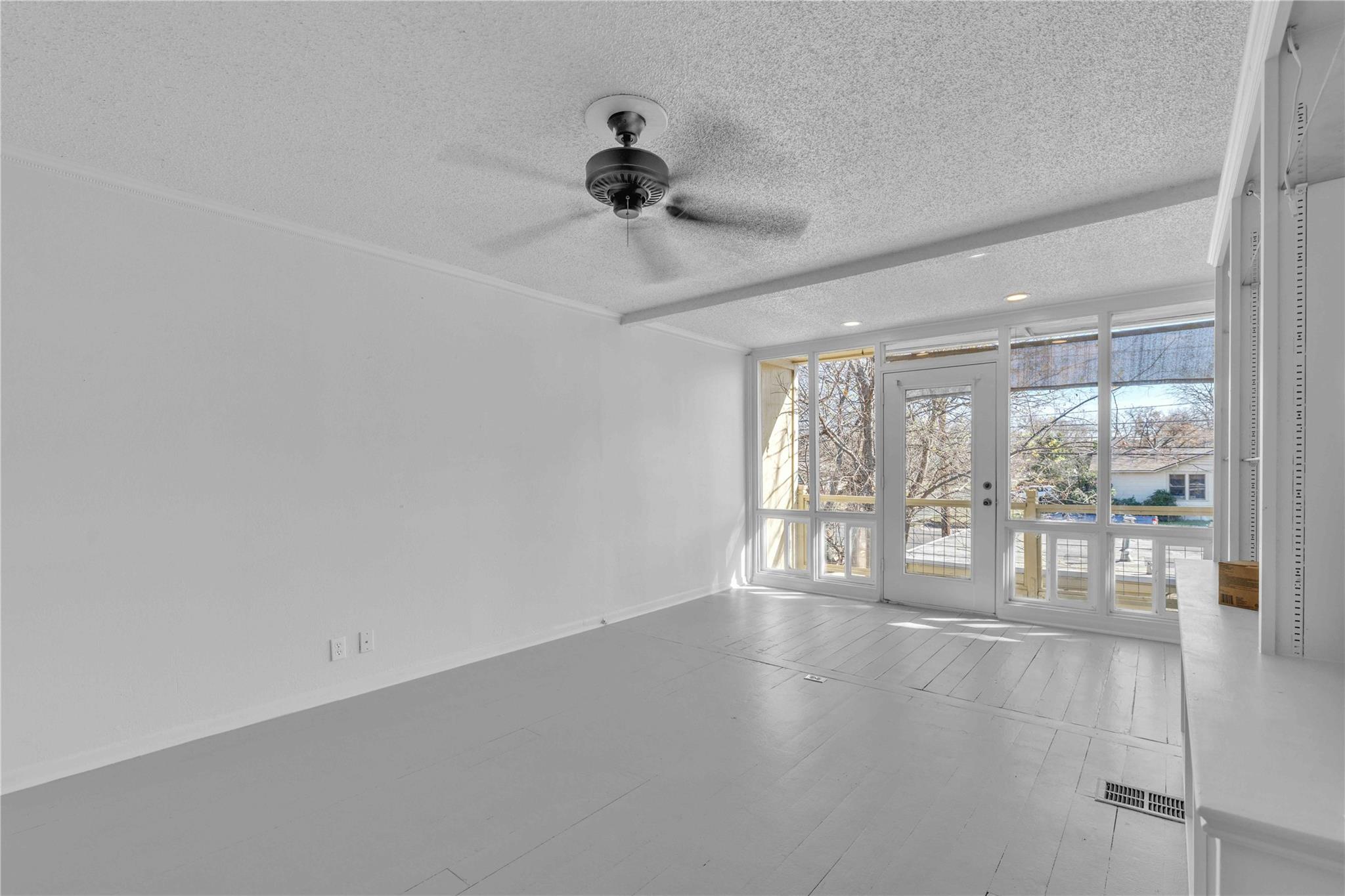 5210 Woodrow Ave # B, Austin, TX 78756