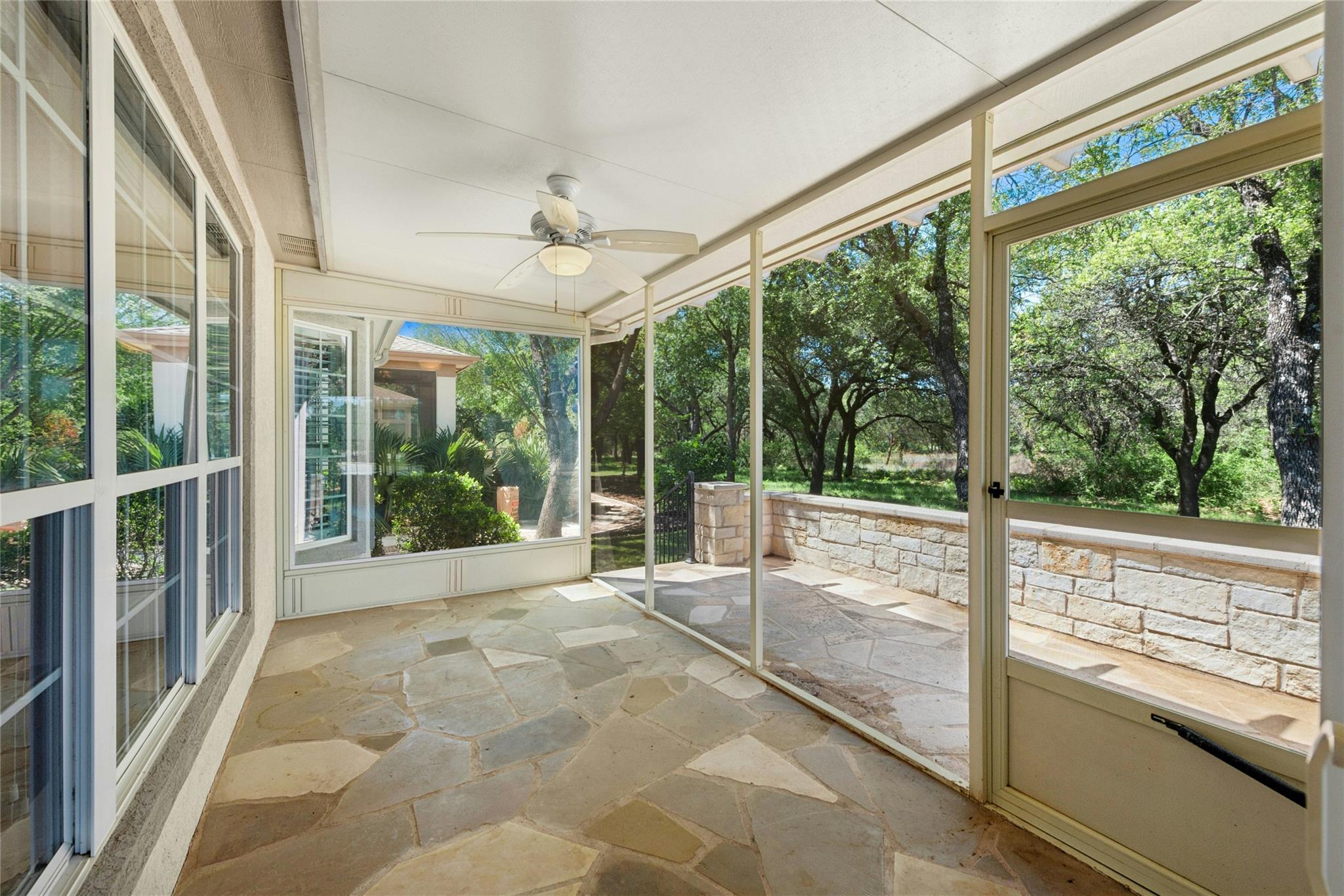 405 Fieldstone Dr, Georgetown, TX 78633