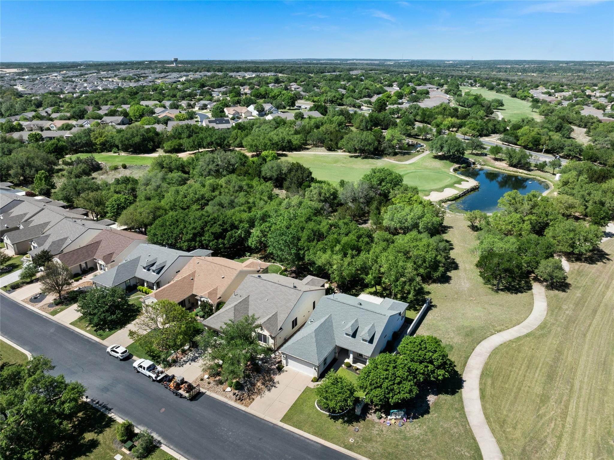 405 Fieldstone Dr, Georgetown, TX 78633