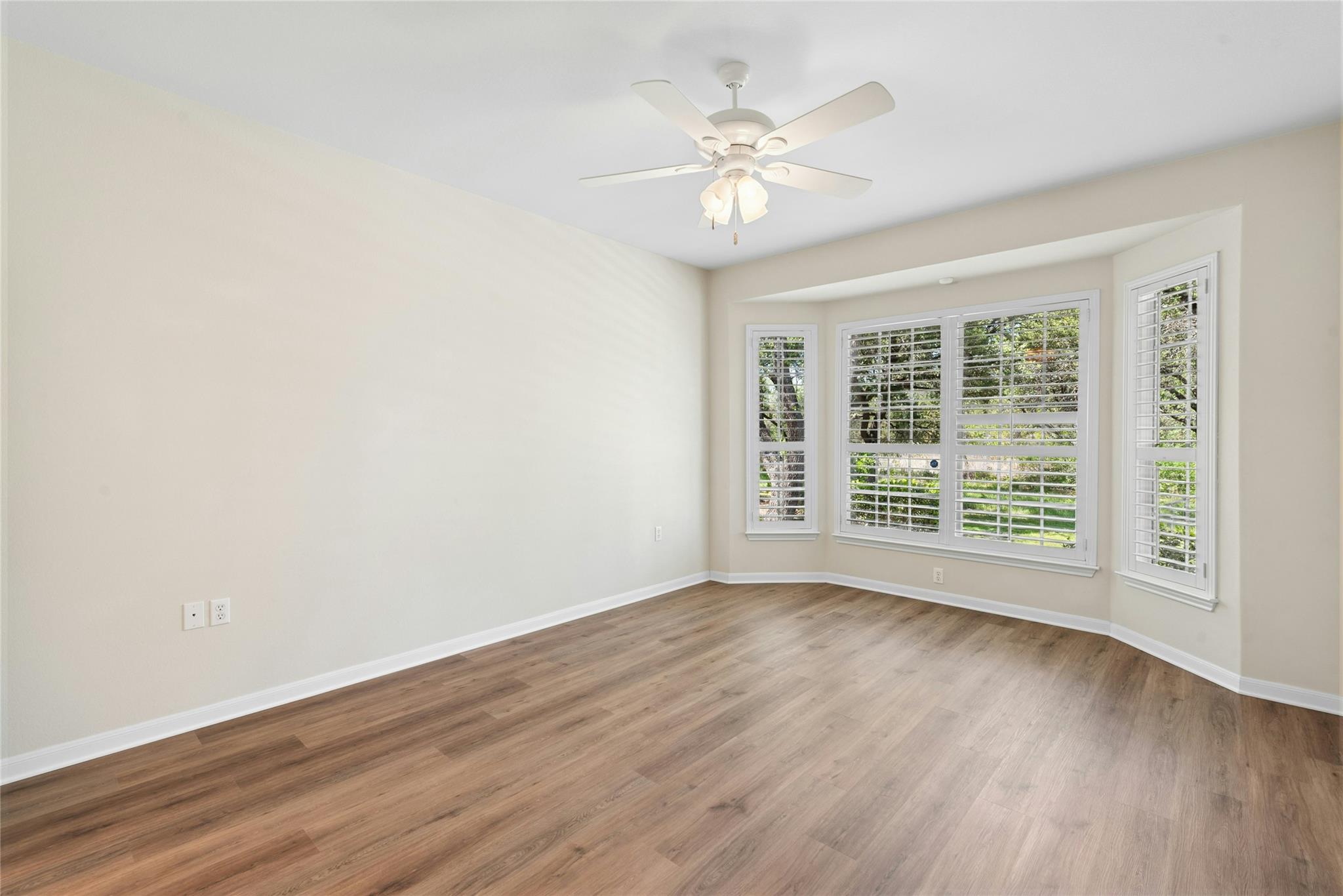 405 Fieldstone Dr, Georgetown, TX 78633