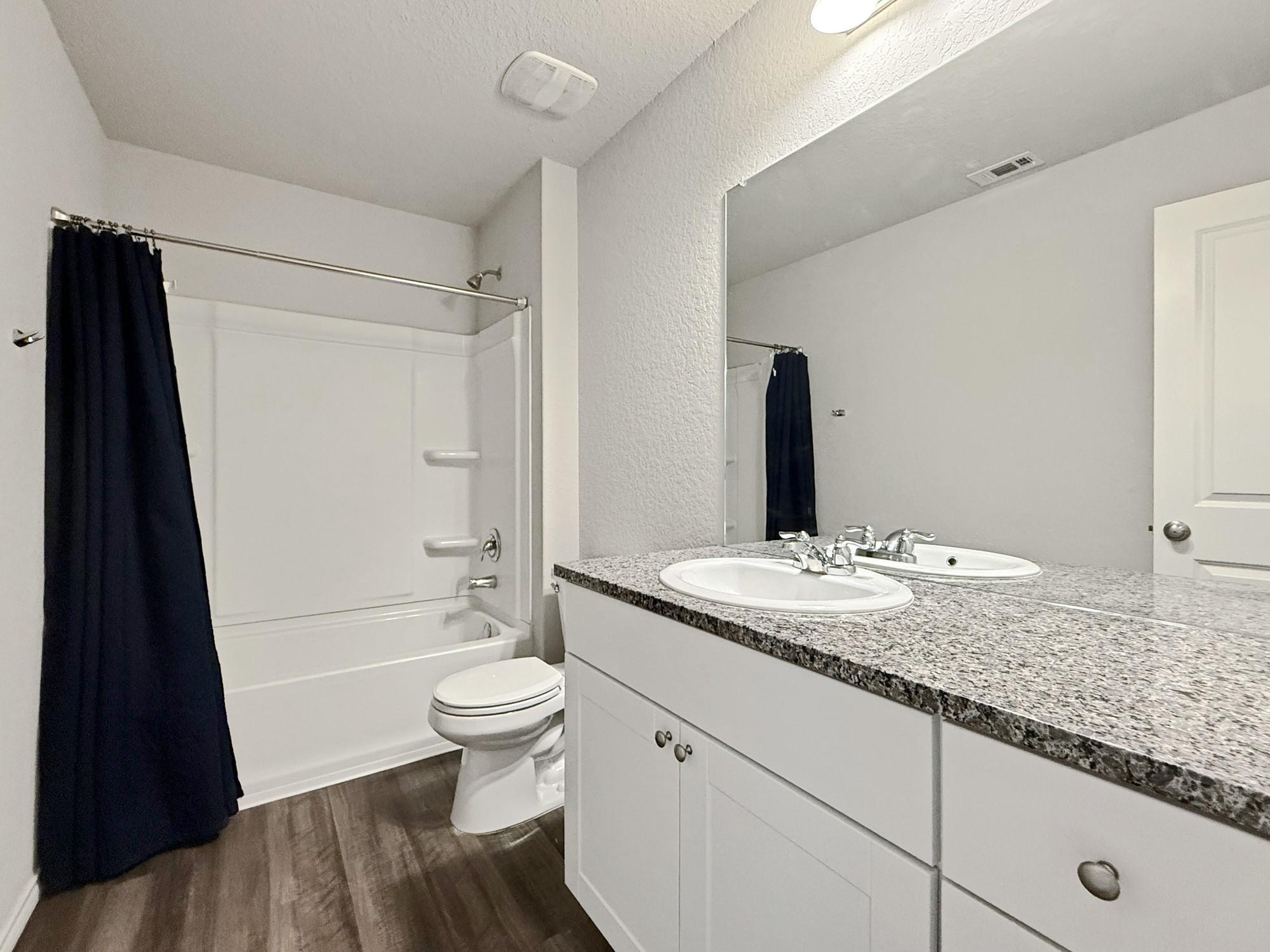 1215 Robbins, San Antonio, TX 78245