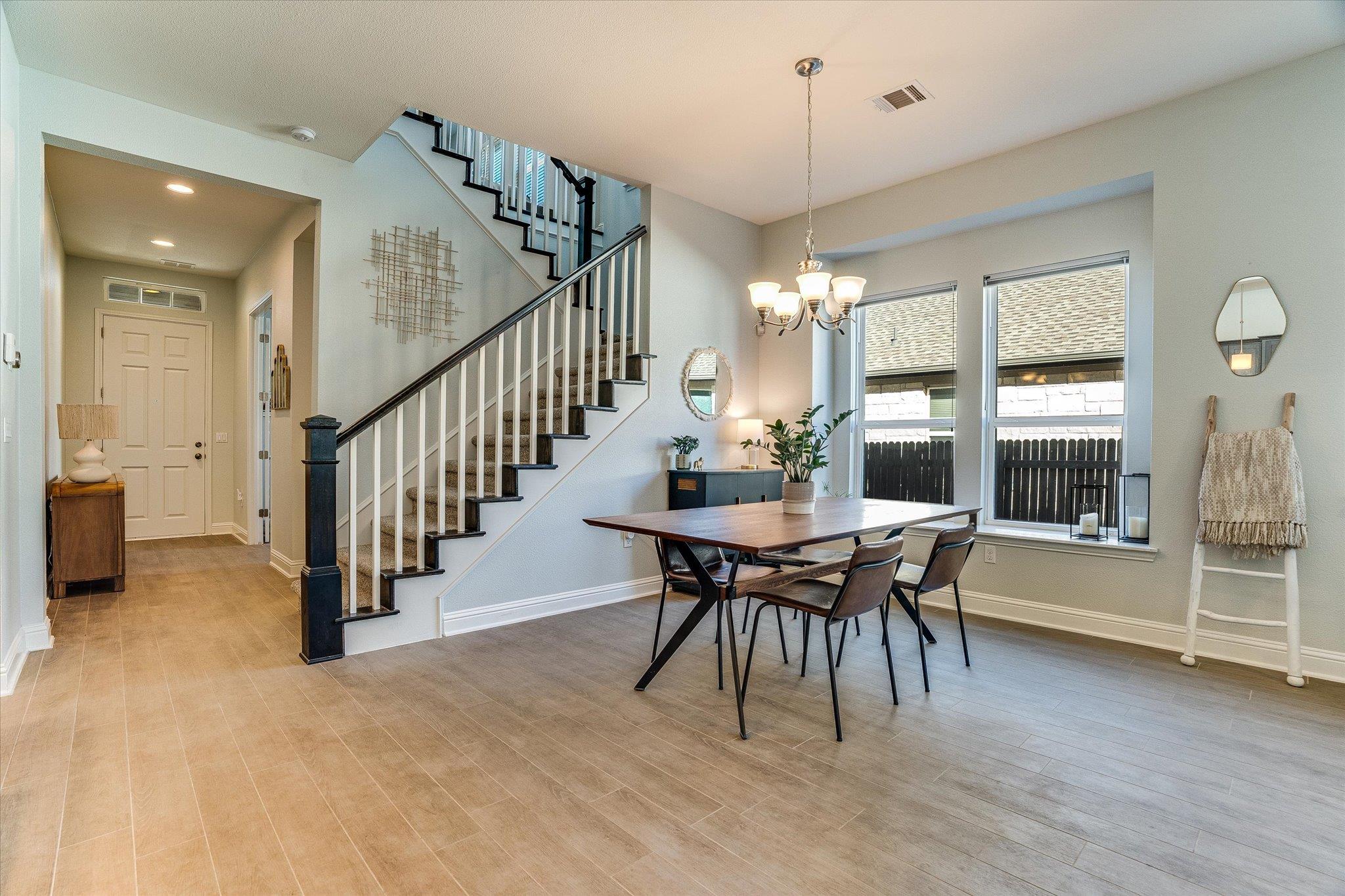 5205 Mandevilla Dr, Austin, TX 78739