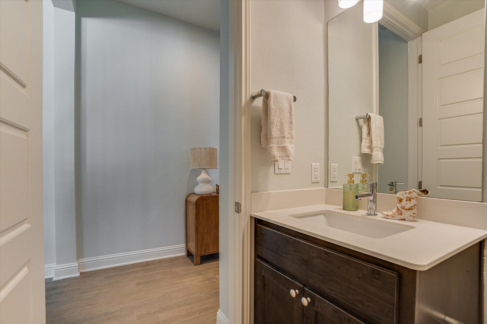 5205 Mandevilla Dr, Austin, TX 78739