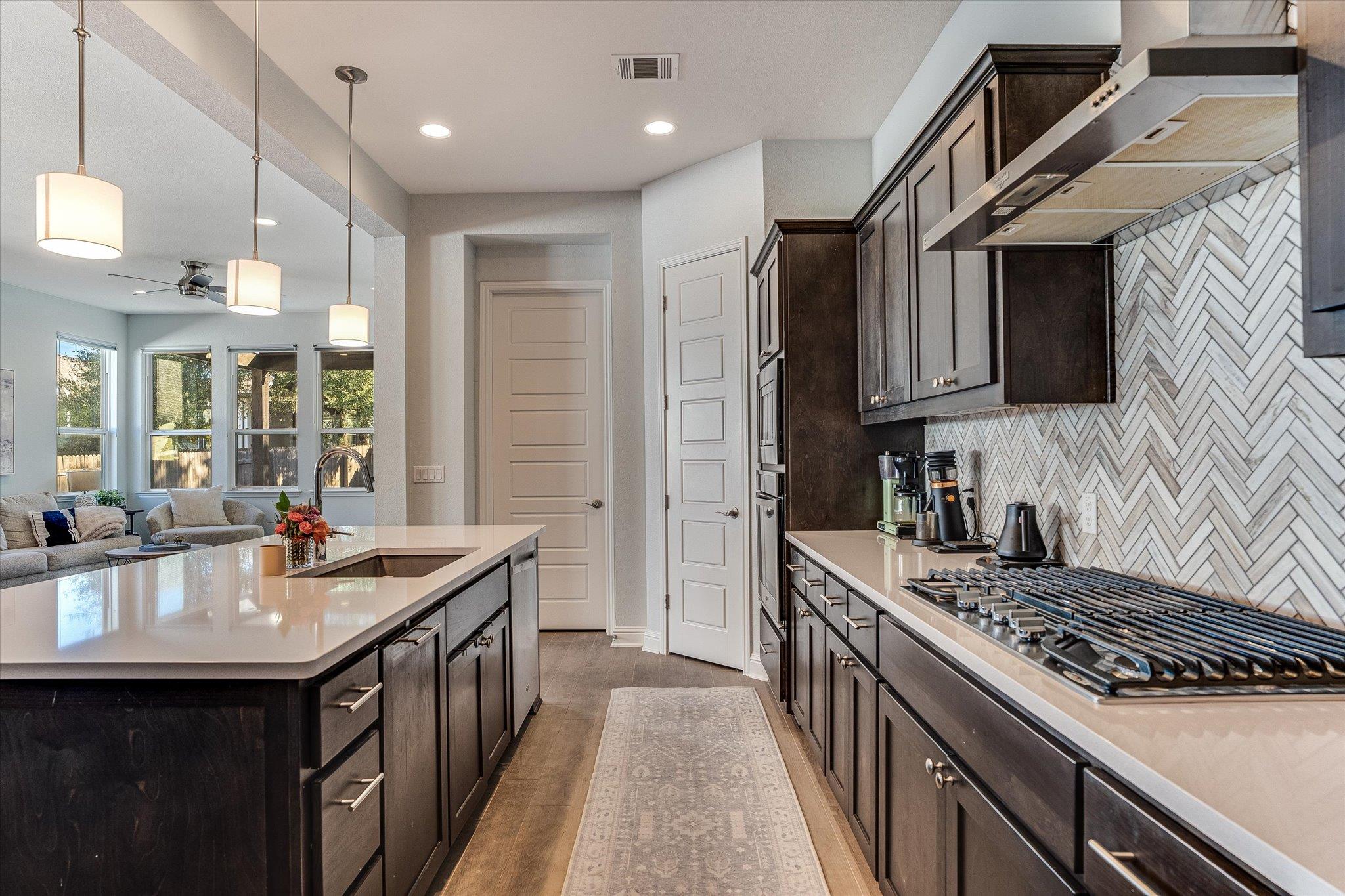 5205 Mandevilla Dr, Austin, TX 78739