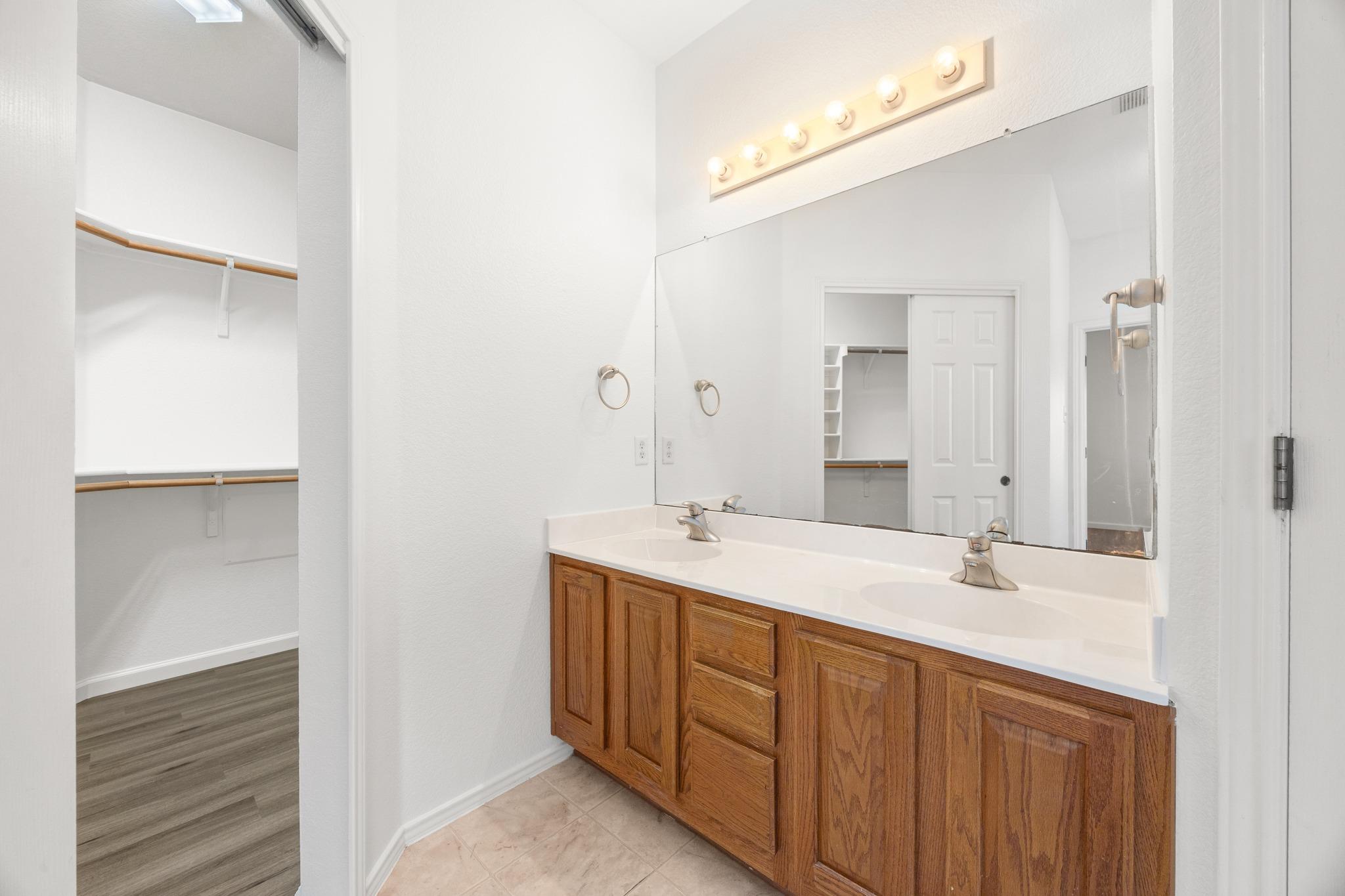 1306 Lou Gehrig Ln, Round Rock, TX 78665