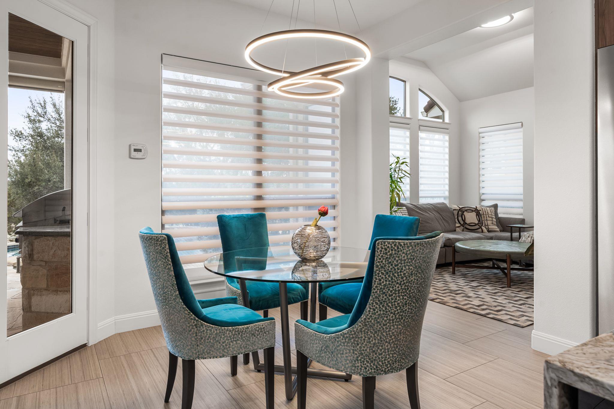 2024 University Club Dr, Austin, TX 78732