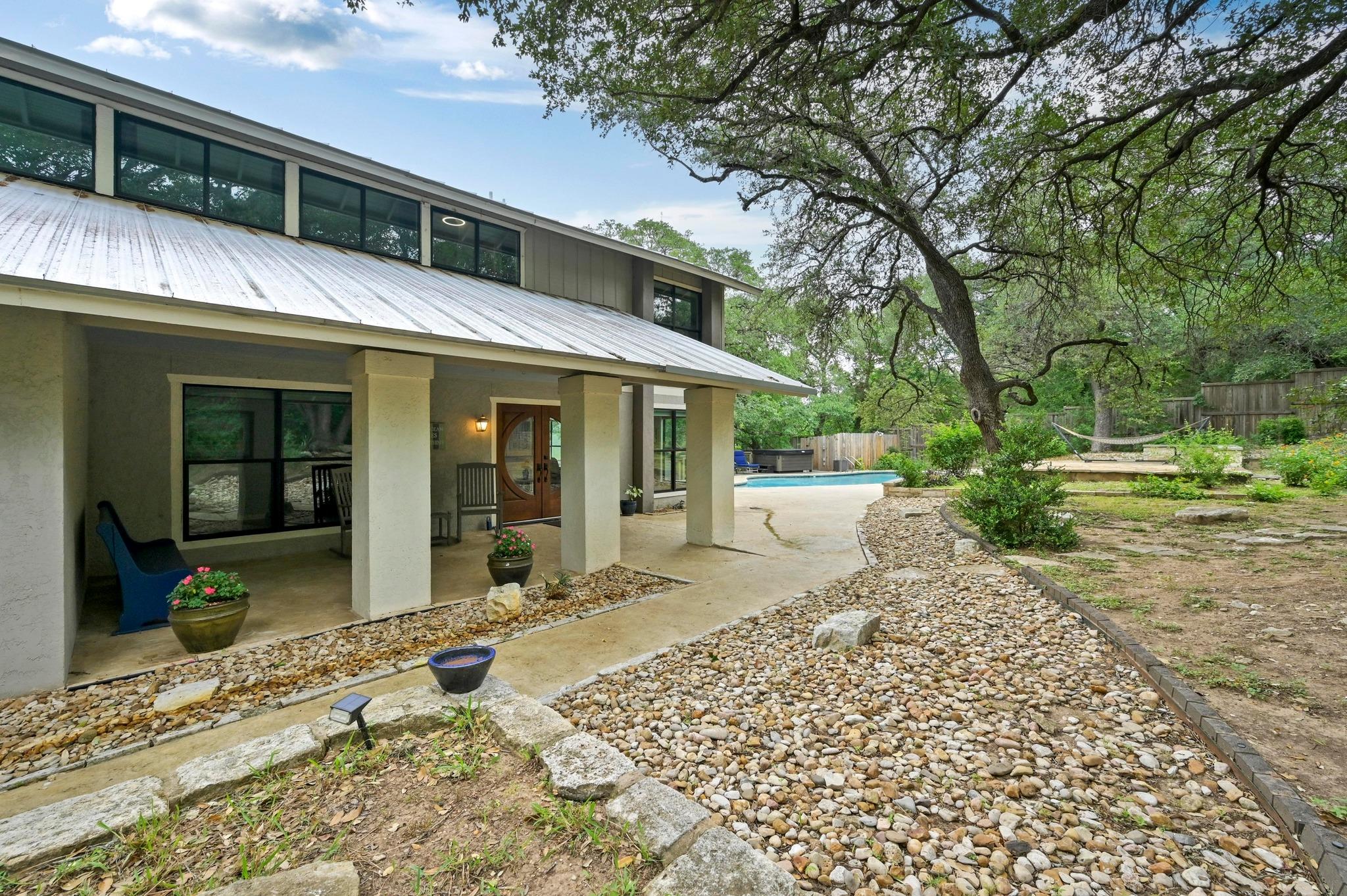 2009 S Oak Canyon Rd, Austin, TX 78746