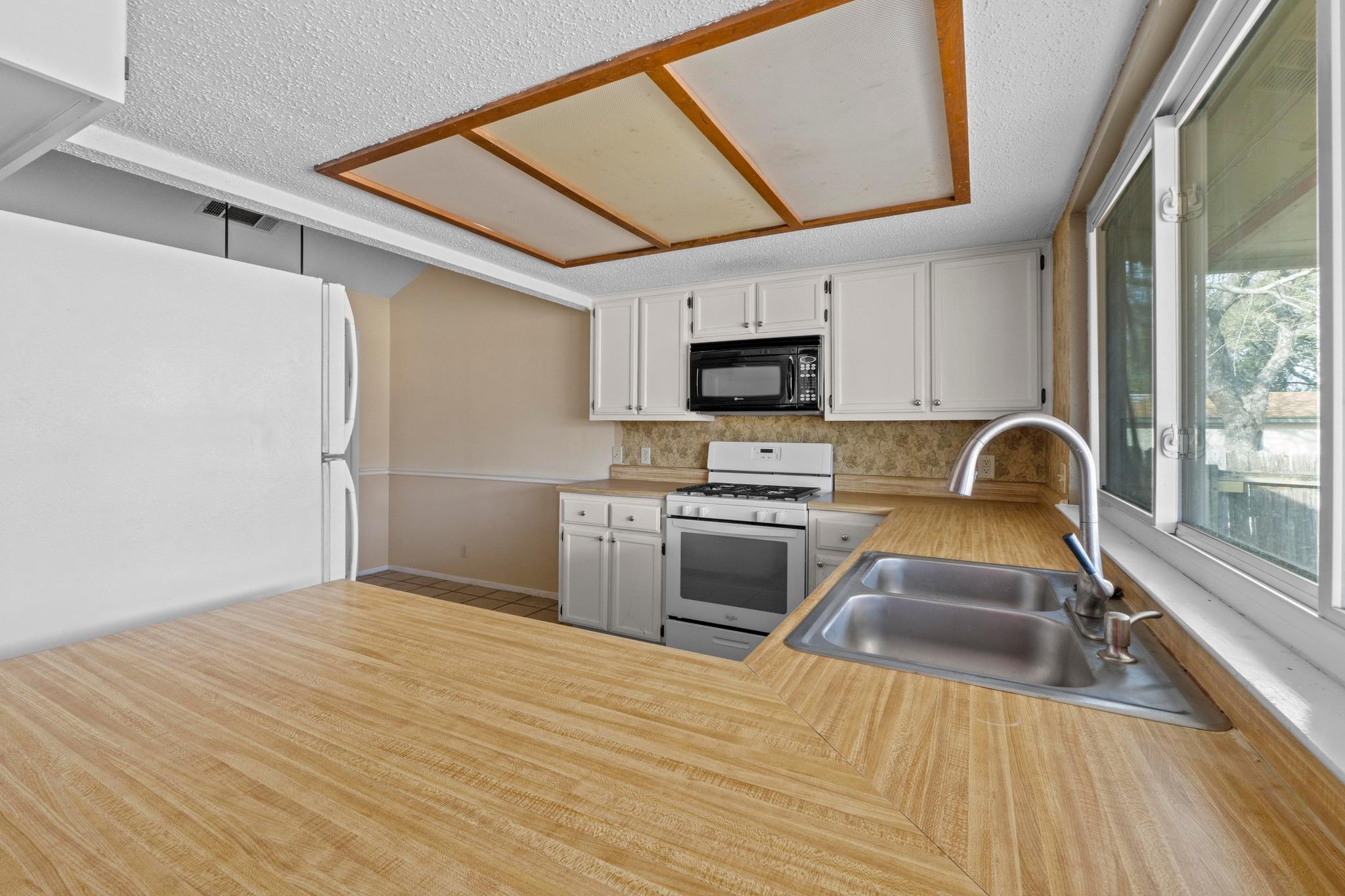 3500 Monument Dr, Round Rock, TX 78681