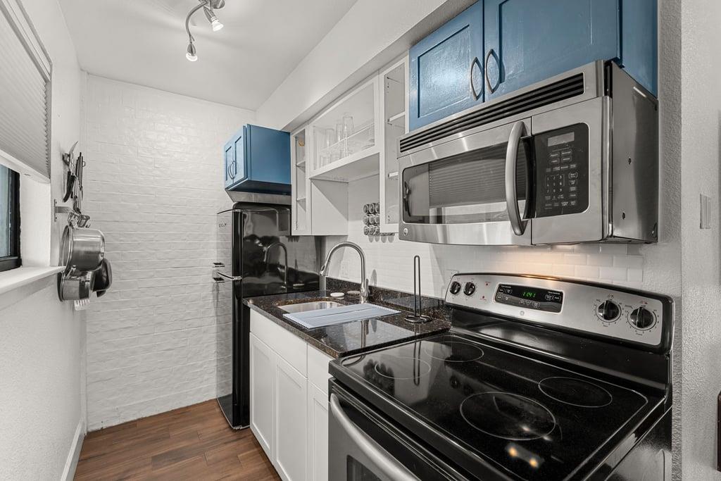 2020 S Congress Ave # 1108, Austin, TX 78704