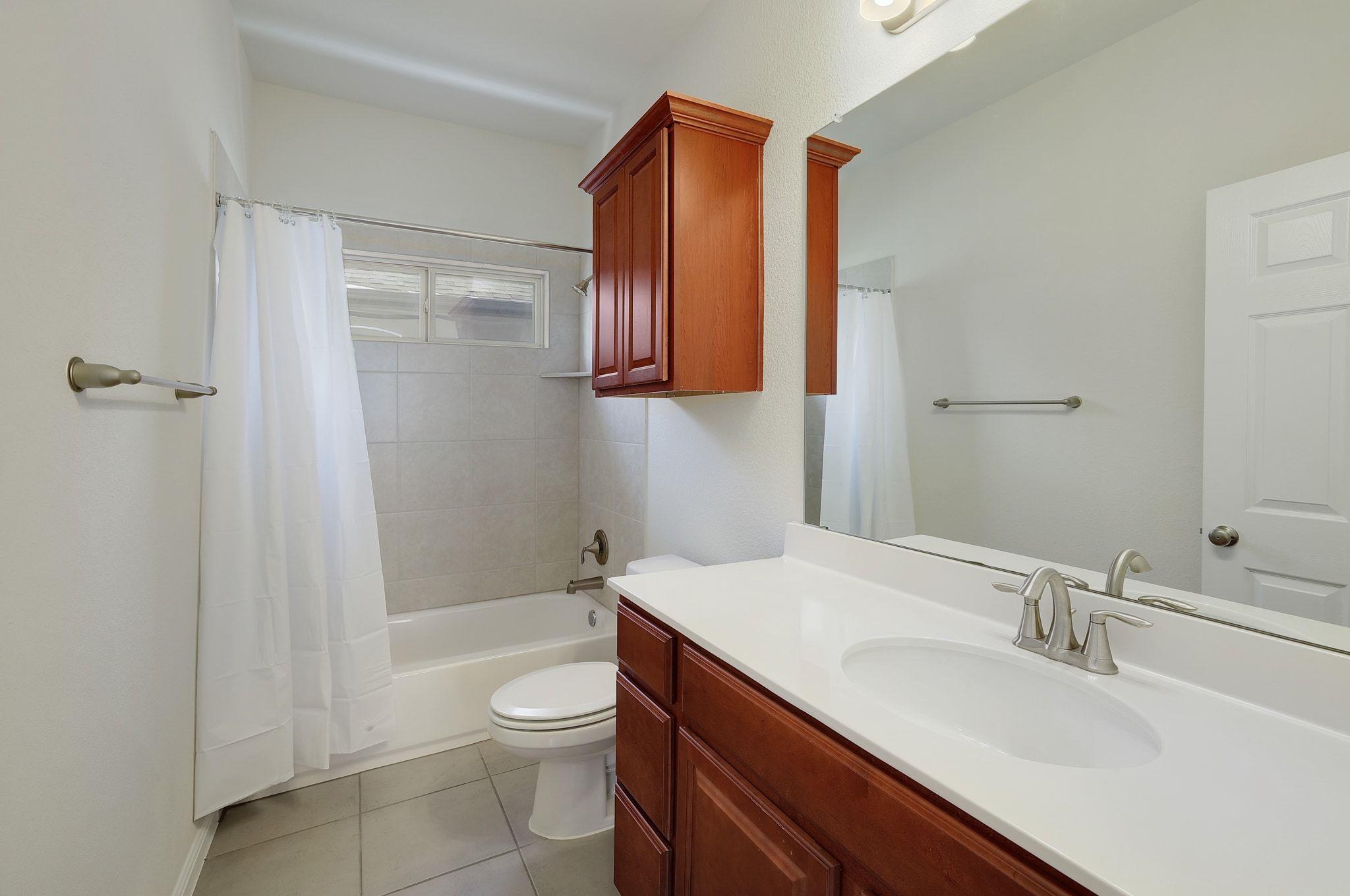 1401 Little Elm Trl # 104, Cedar Park, TX 78613