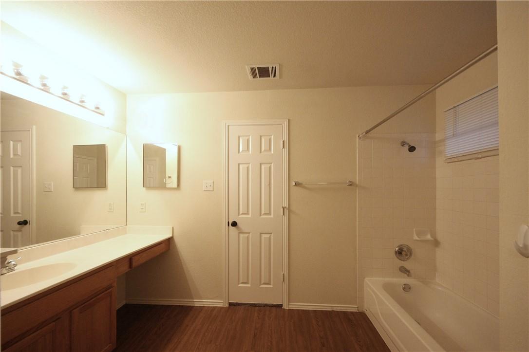 3933 Upper Passage Ln, Round Rock, TX 78681