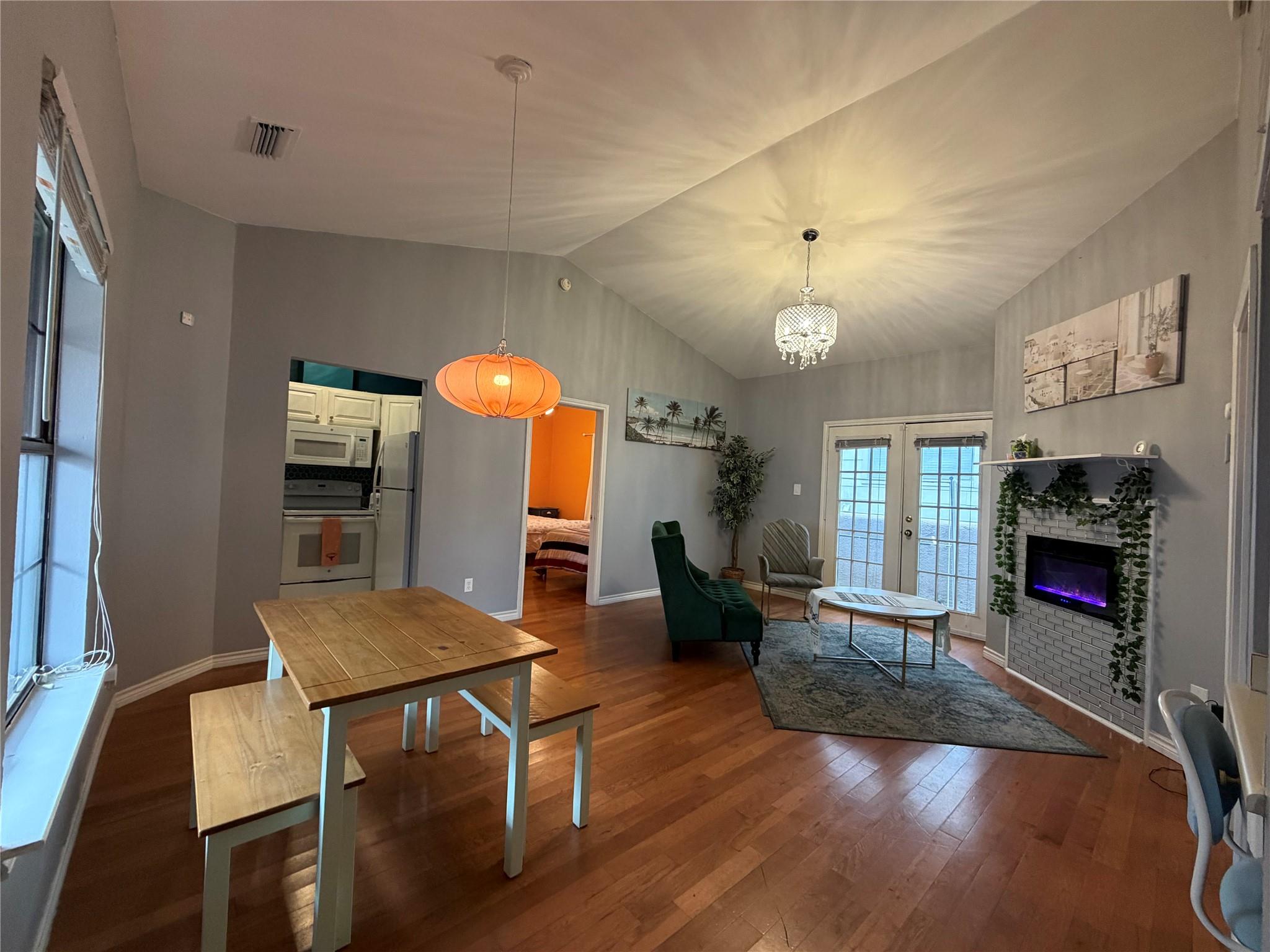 2509 Pearl St # 7, Austin, TX 78705