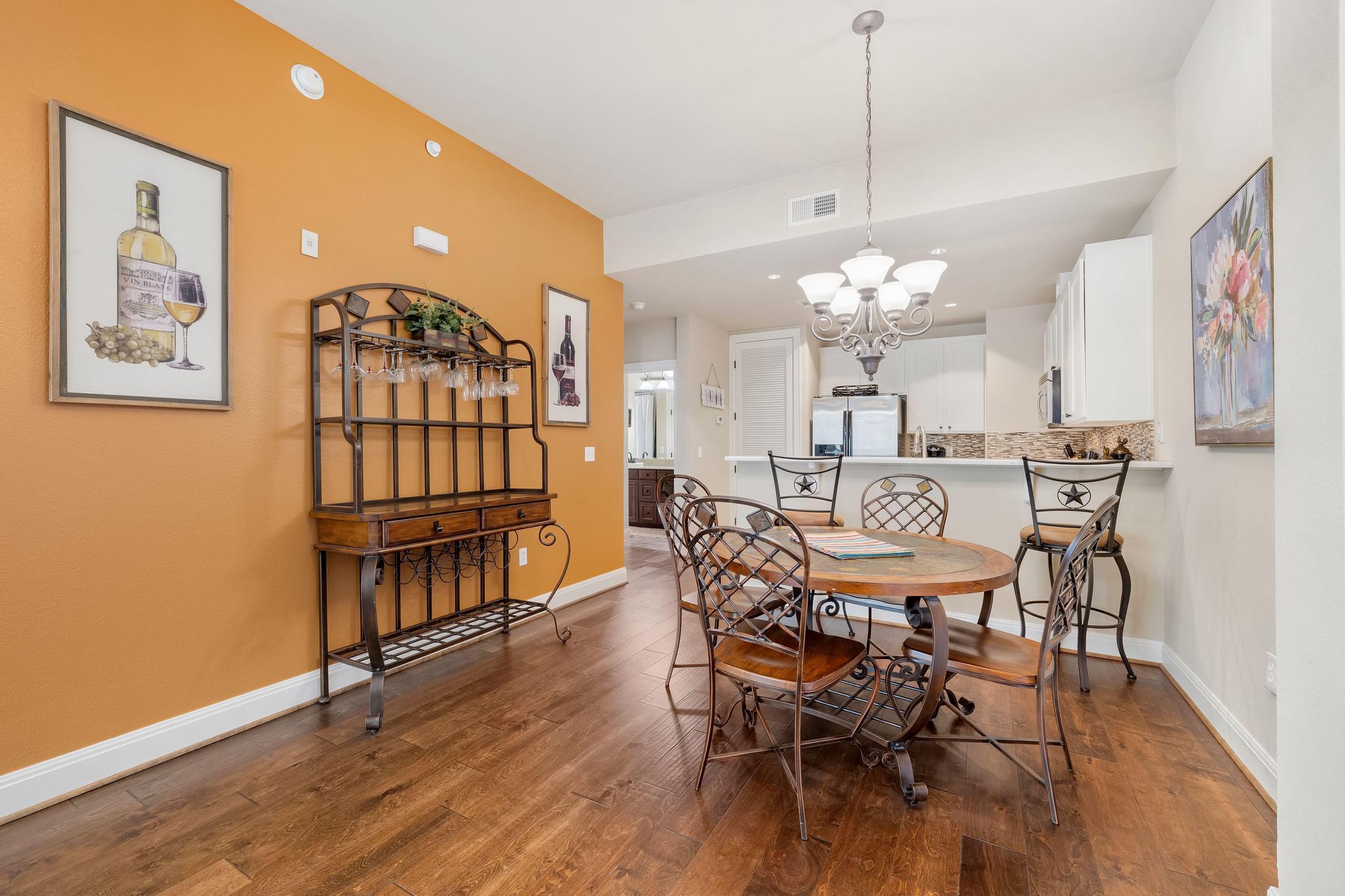 1001 The Cape Rd # 16, Horseshoe Bay, TX 78657