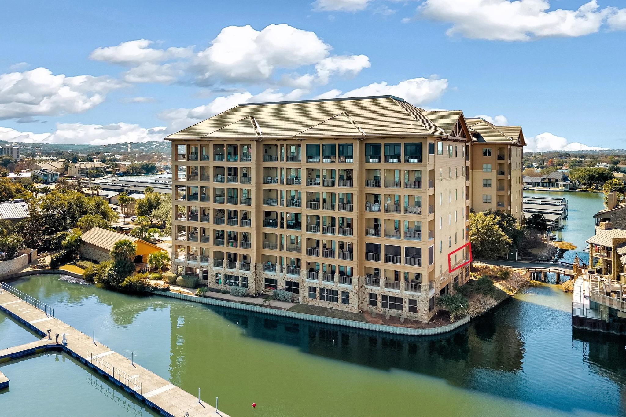 1001 The Cape Rd # 16, Horseshoe Bay, TX 78657