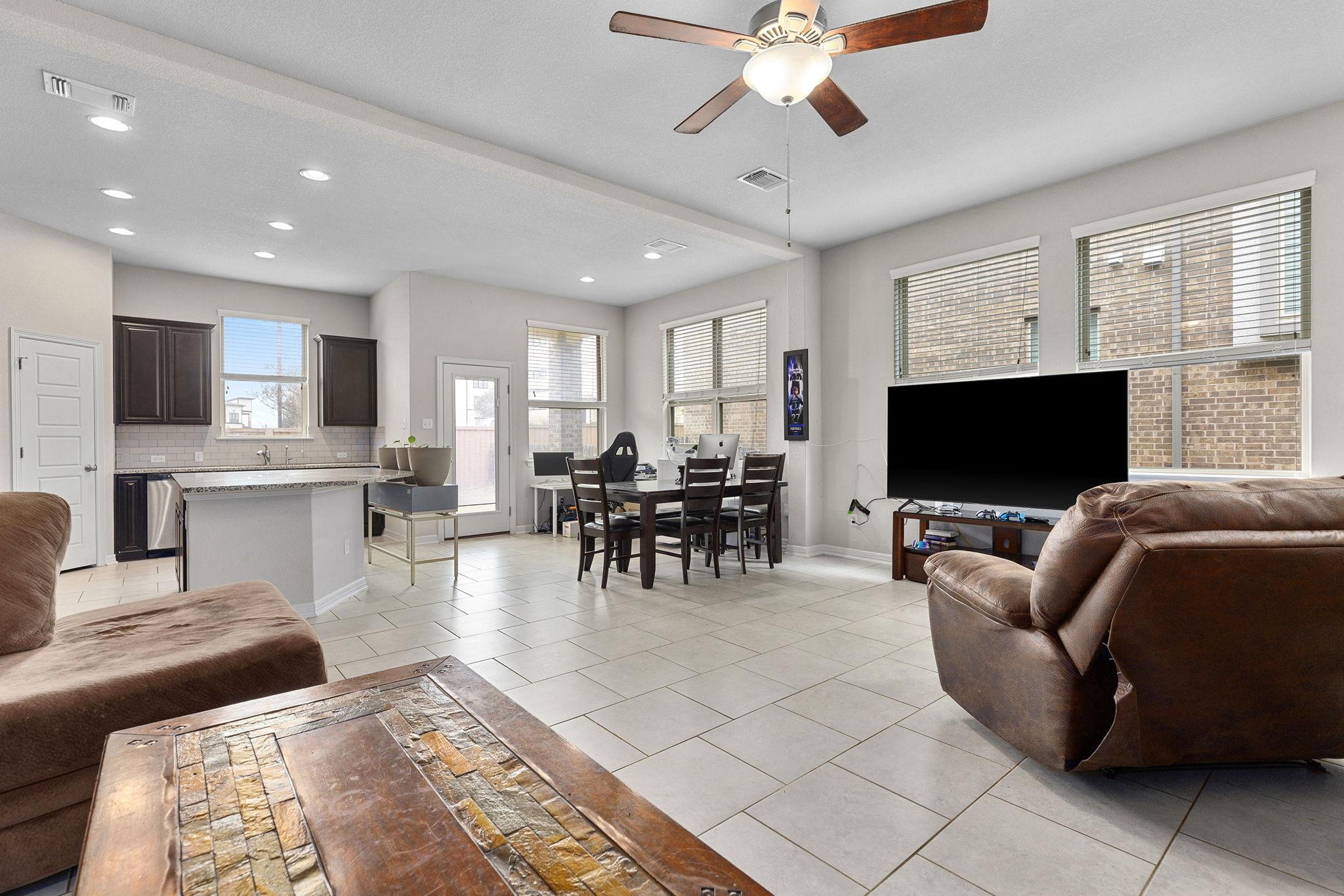 2210 Dillon Pond Ln # B, Pflugerville, TX 78660