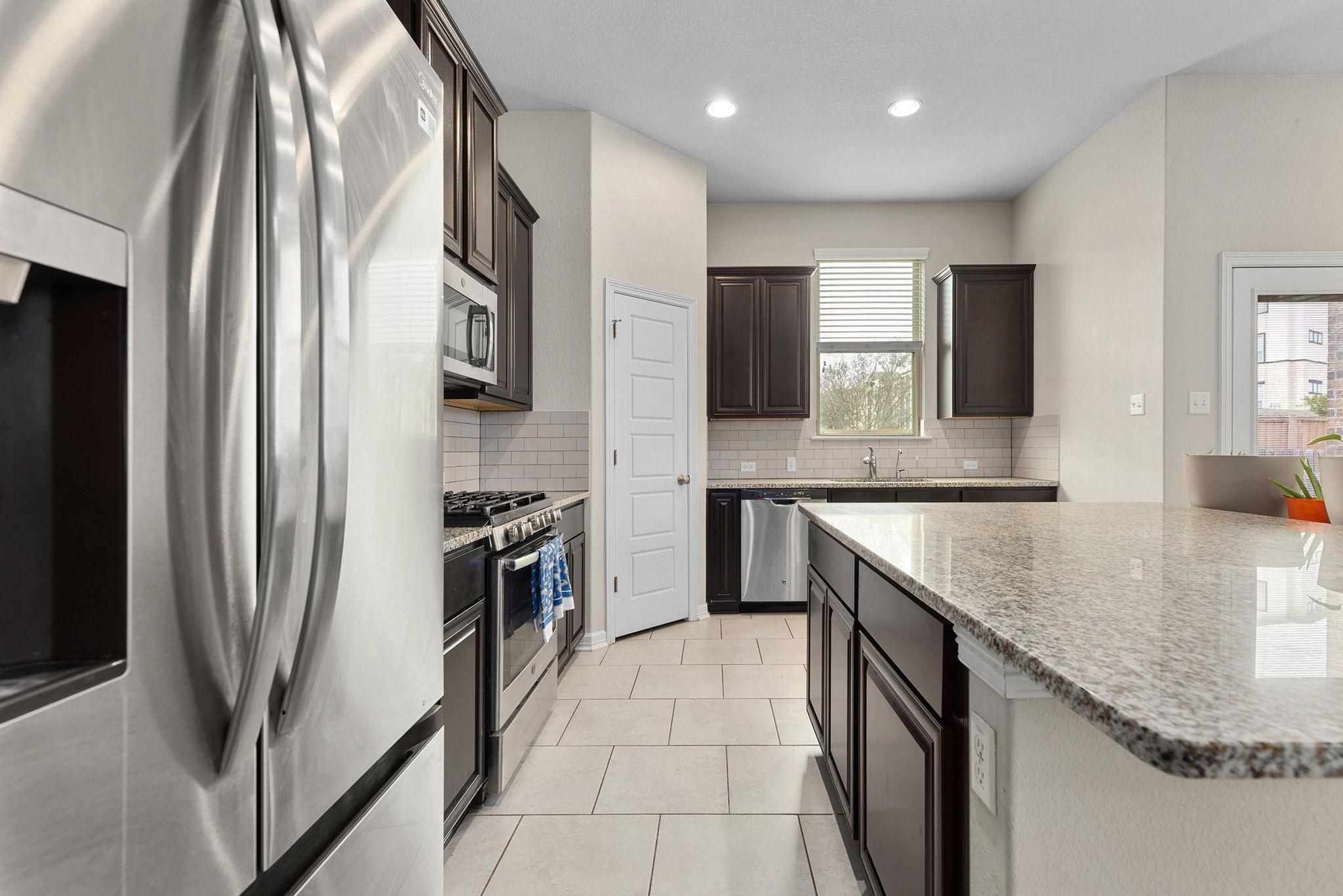 2210 Dillon Pond Ln # B, Pflugerville, TX 78660