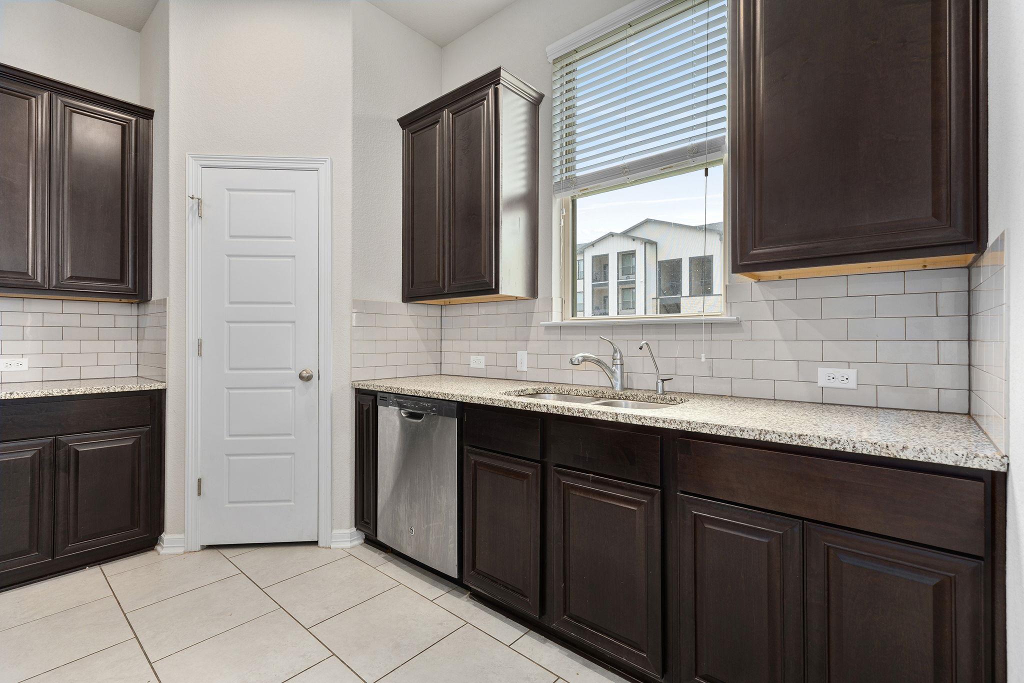 2210 Dillon Pond Ln # B, Pflugerville, TX 78660