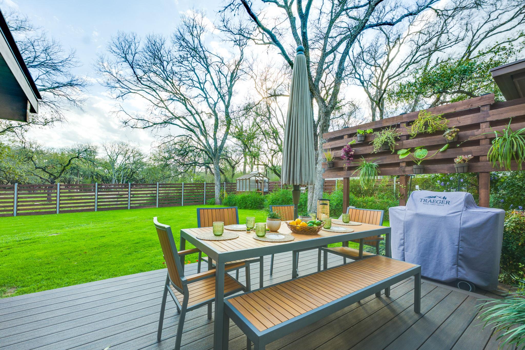 109 W Spring Dr, West Lake Hills, TX 78746