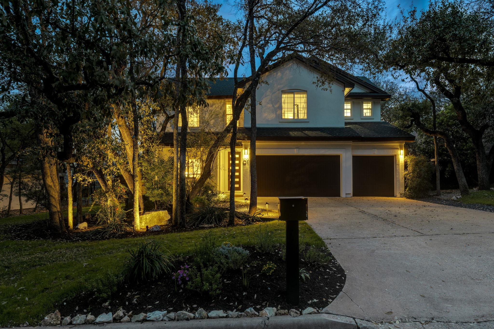 109 W Spring Dr, West Lake Hills, TX 78746