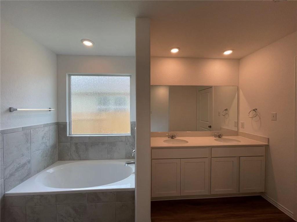 409 Bluejack Way, Hutto, TX 78634