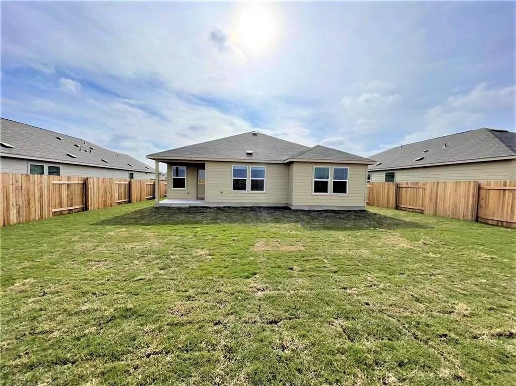 409 Bluejack Way, Hutto, TX 78634