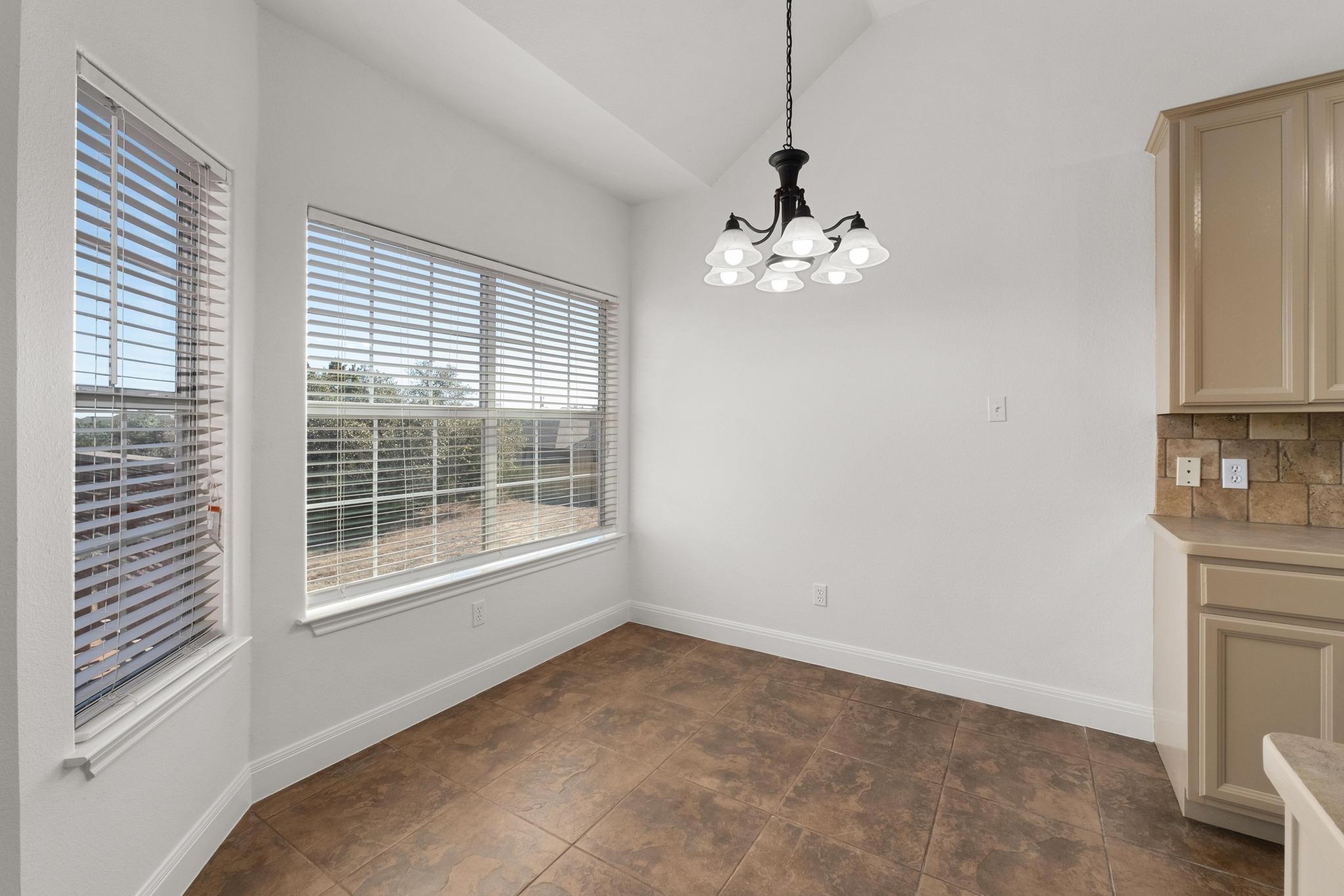 710 Deer Creek Cir, Dripping Springs, TX 78620