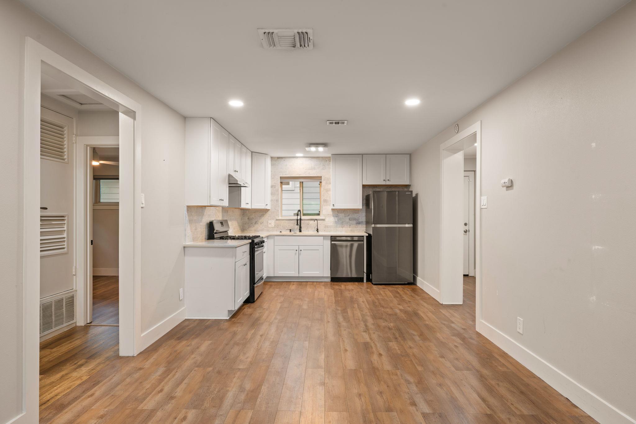 3015 Burning Oak Dr # 2, Austin, TX 78704