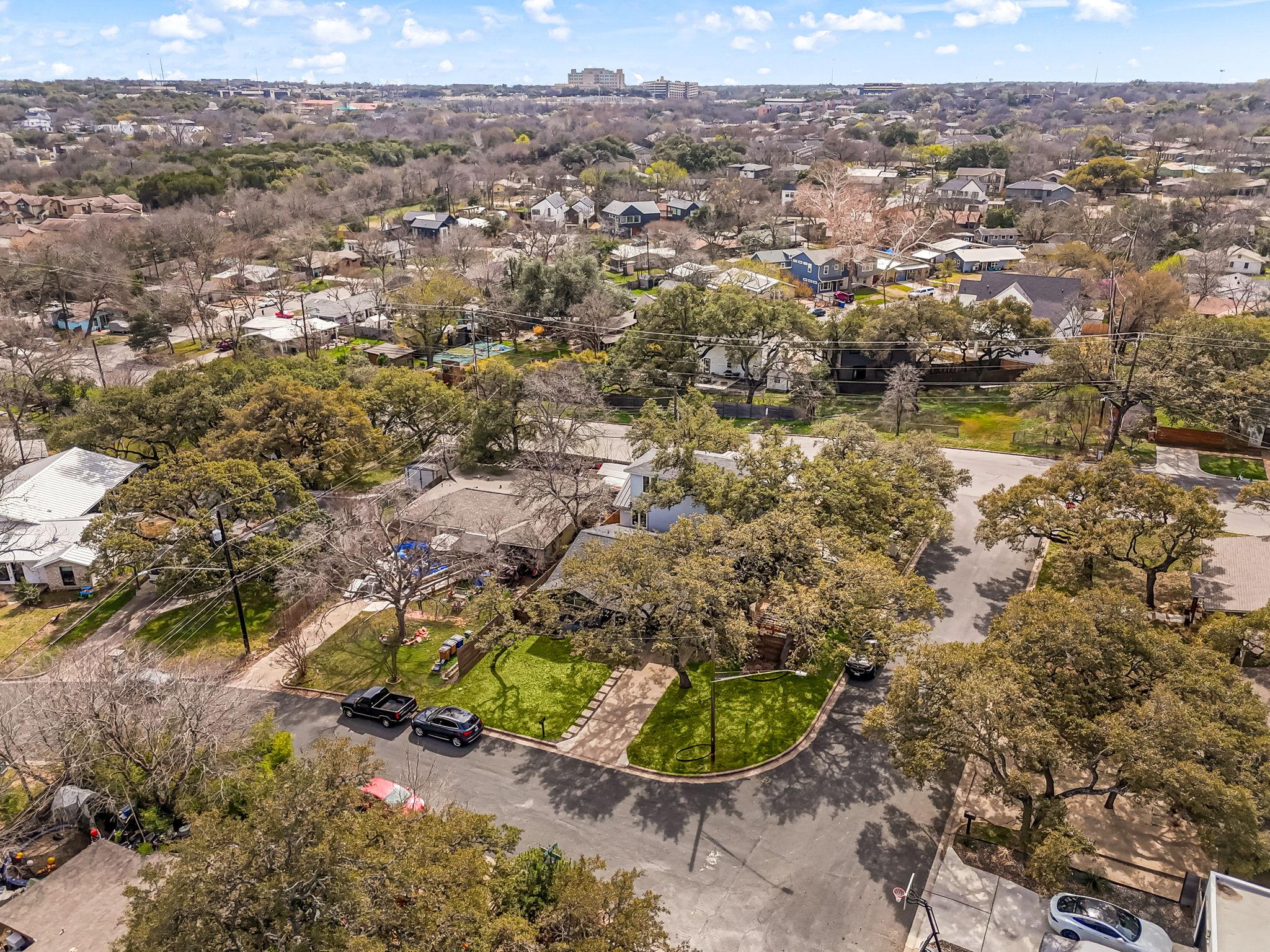 3015 Burning Oak Dr # 2, Austin, TX 78704