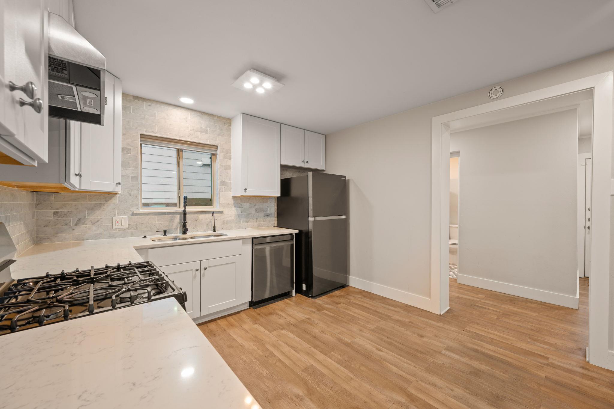 3015 Burning Oak Dr # 2, Austin, TX 78704