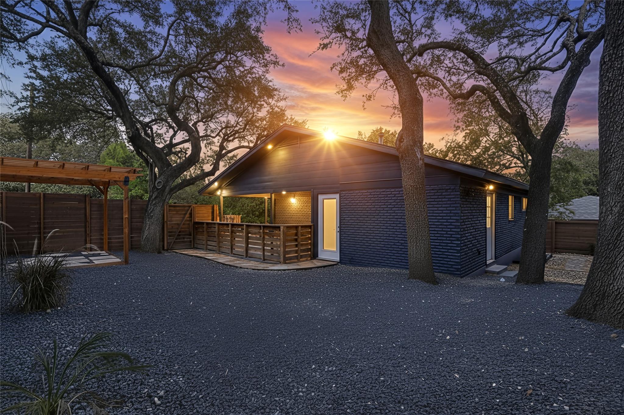 3015 Burning Oak Dr # 2, Austin, TX 78704