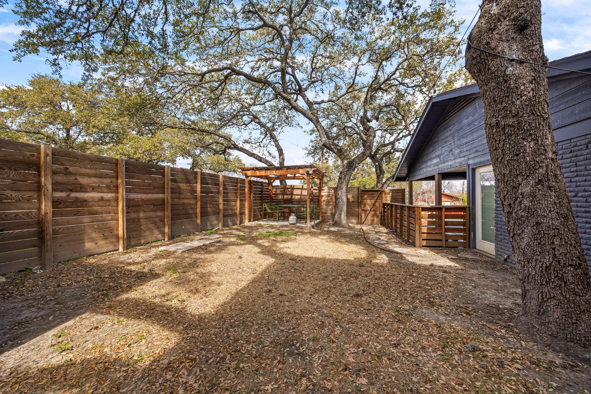 3015 Burning Oak Dr # 2, Austin, TX 78704