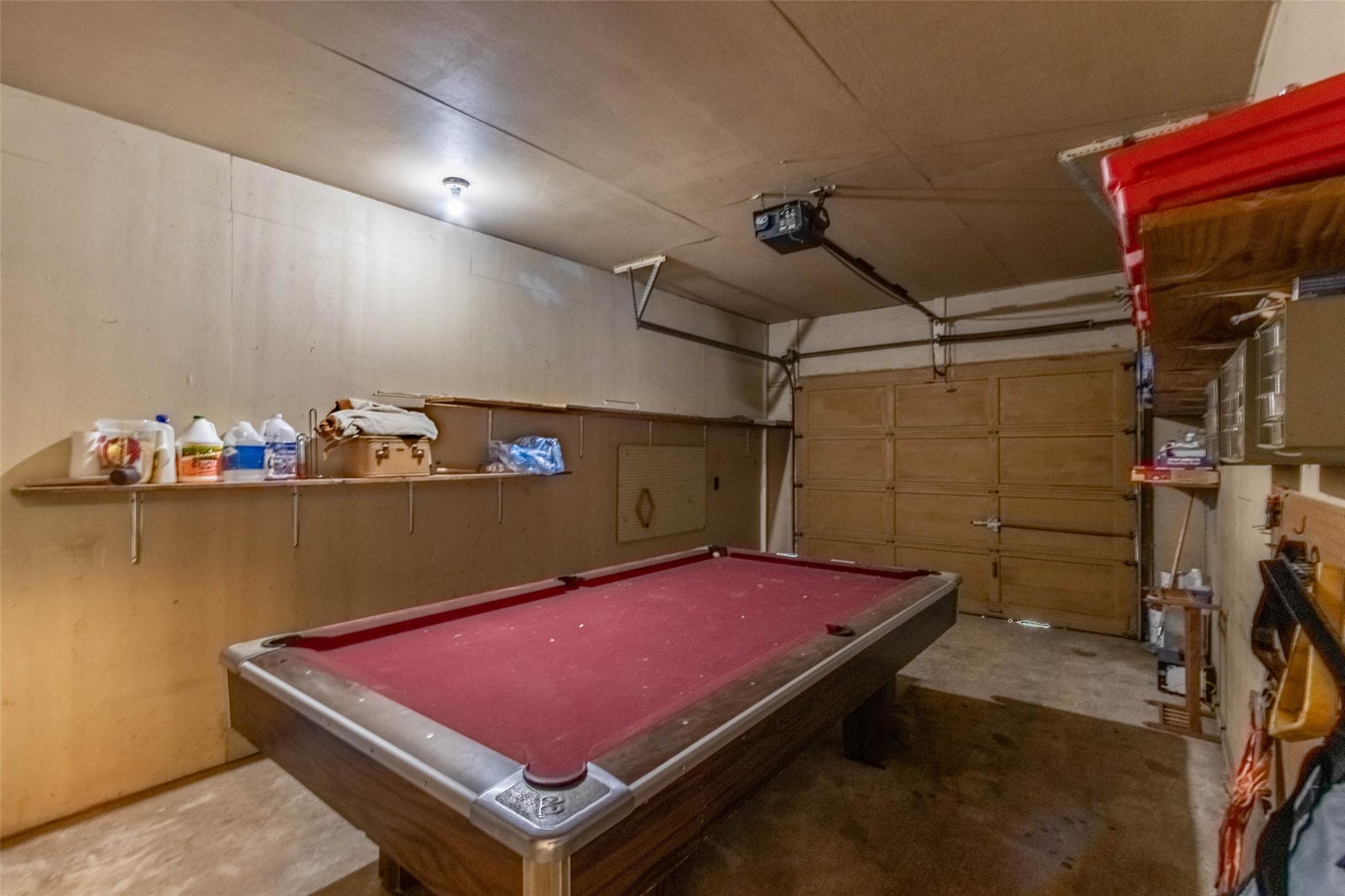 409 W Buffalo St, Caldwell, TX 77836