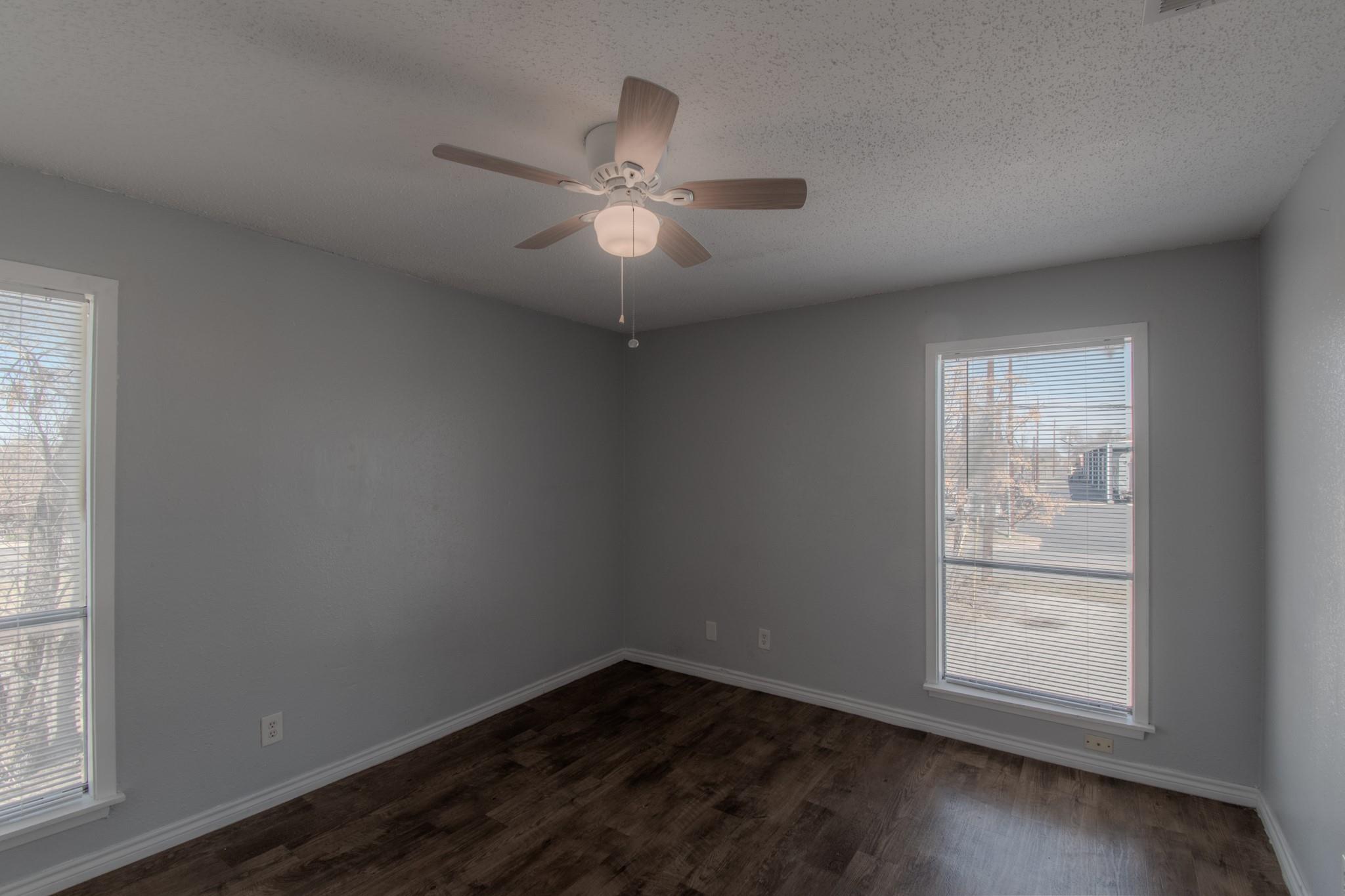 100 Uhland Rd # 1, San Marcos, TX 78666