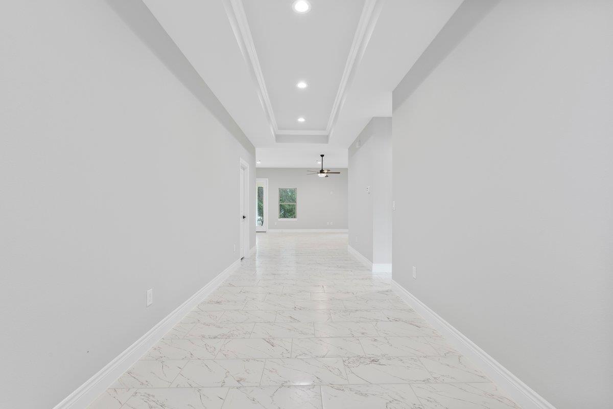 105 Haliimaile Ln, Bastrop, TX 78602