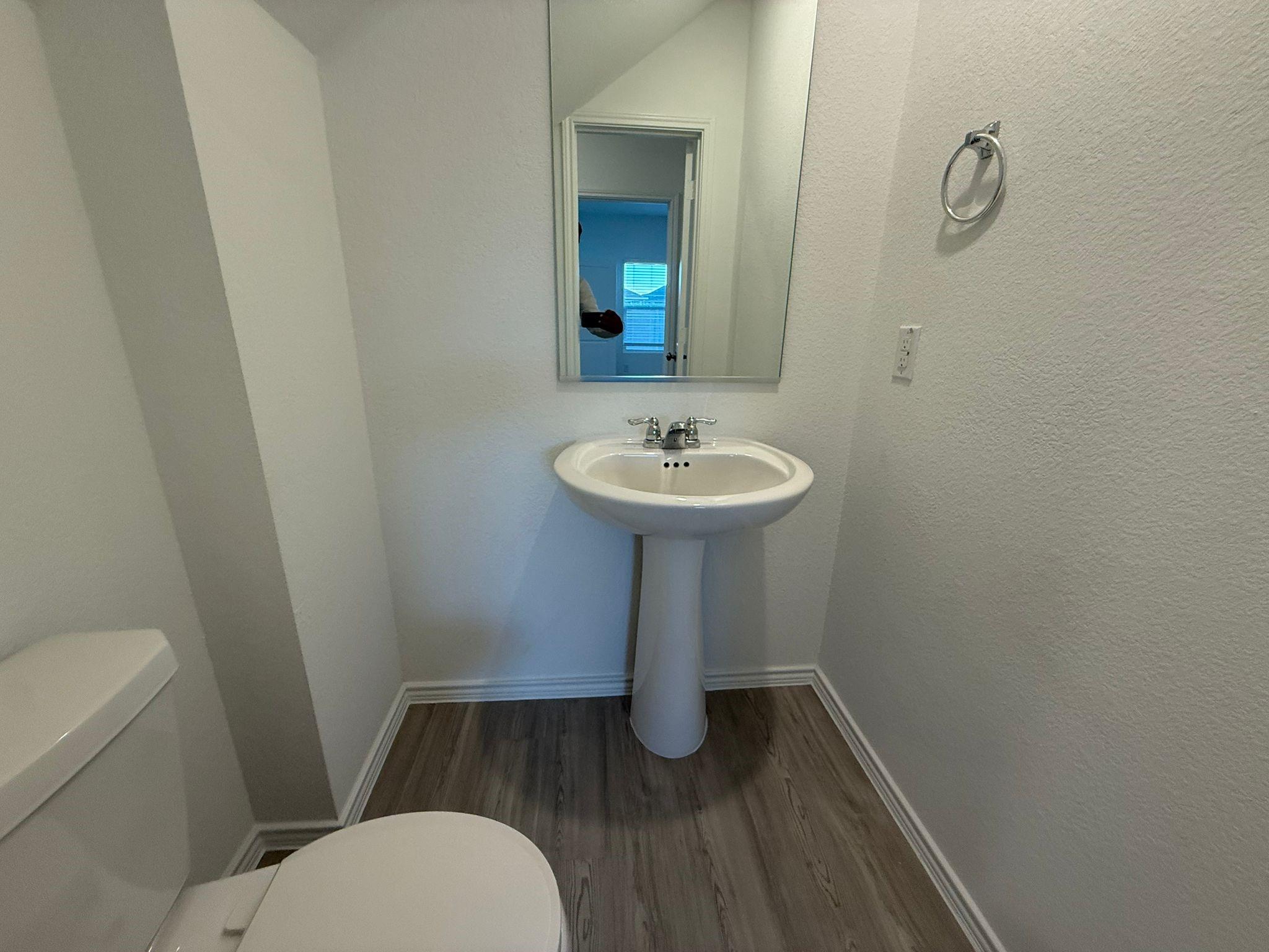 499 Avre Loop, Kyle, TX 78640