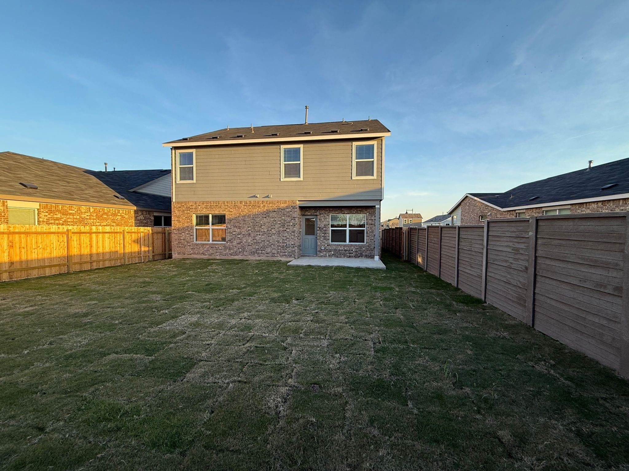 499 Avre Loop, Kyle, TX 78640