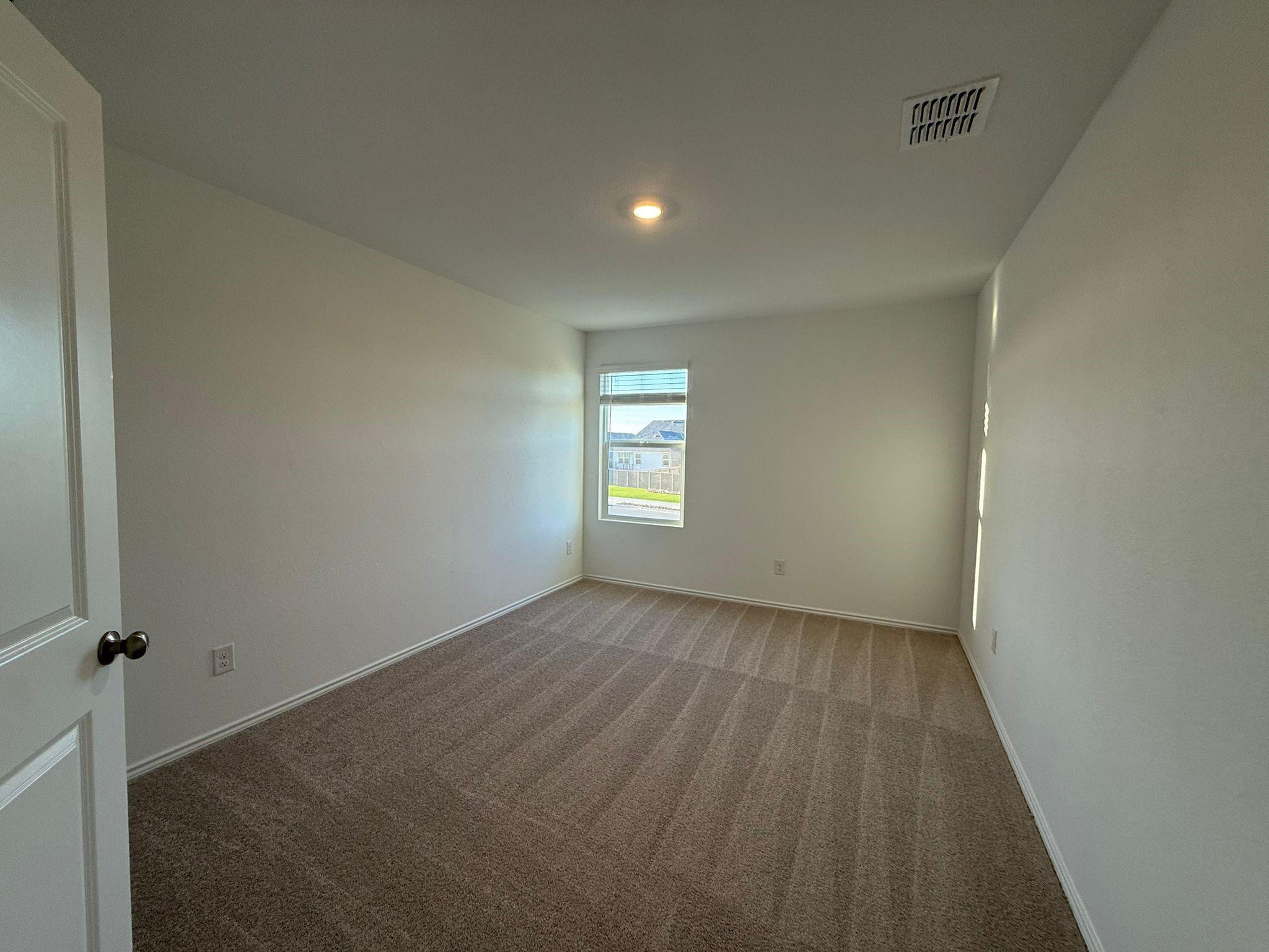 499 Avre Loop, Kyle, TX 78640