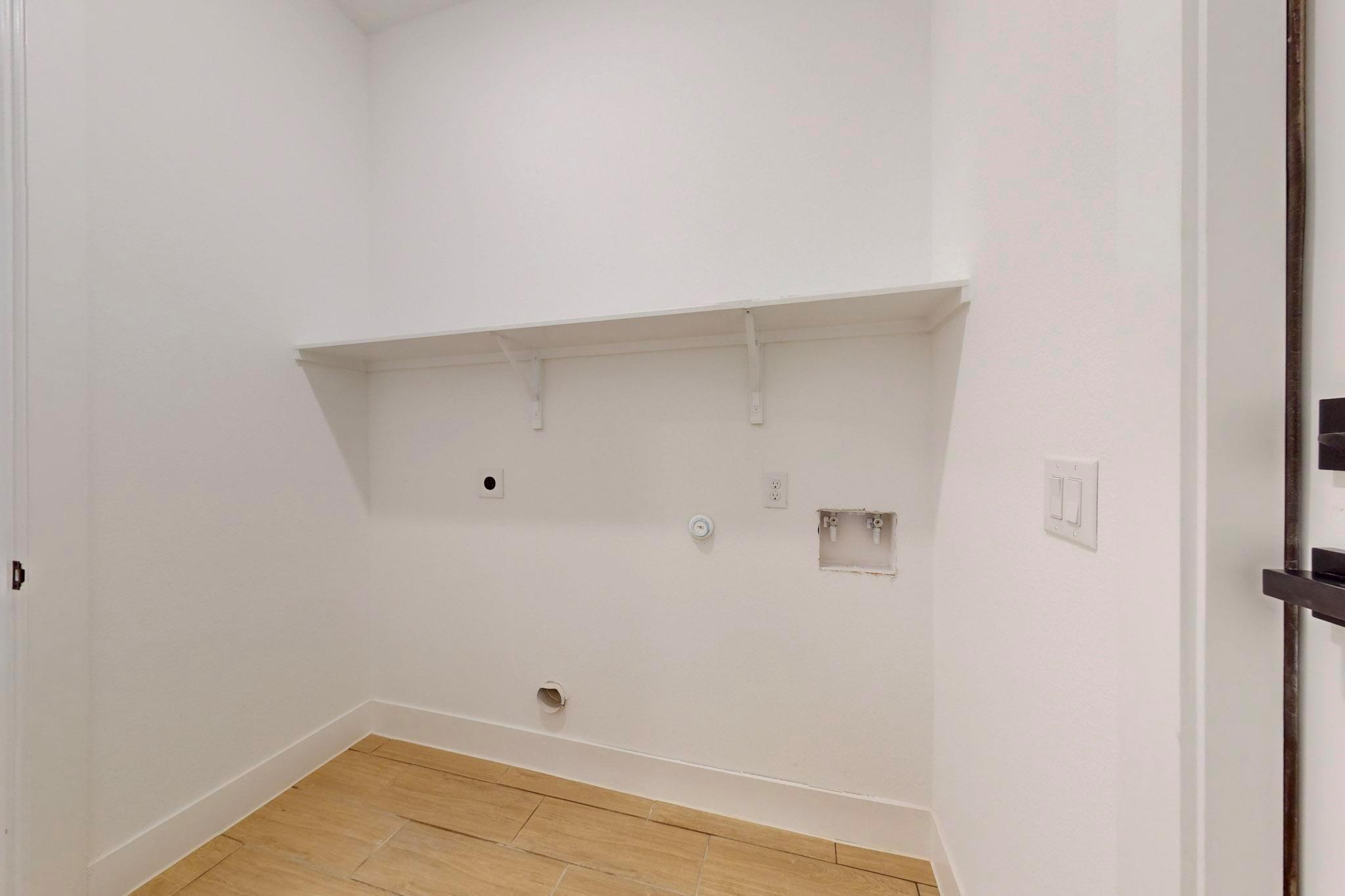 117 Keaau Ct W, Bastrop, TX 78602