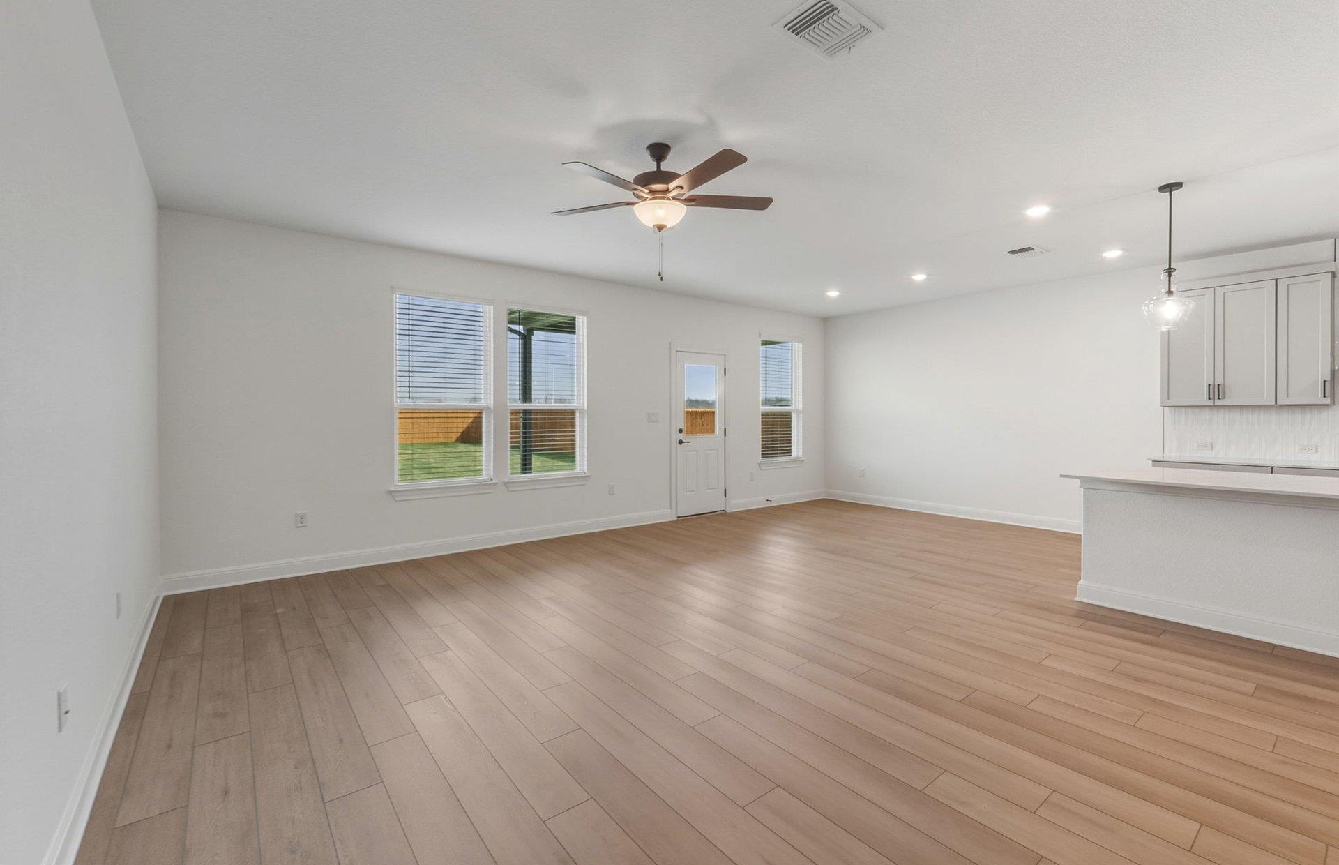 13320 Cerro Castellan Trce, Manor, TX 78653