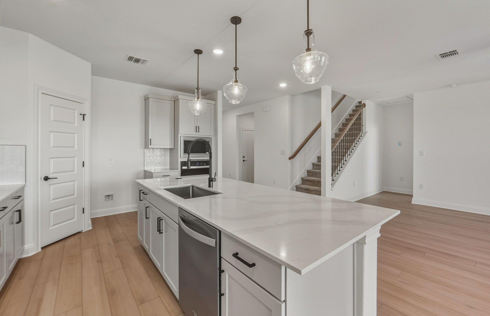 13320 Cerro Castellan Trce, Manor, TX 78653