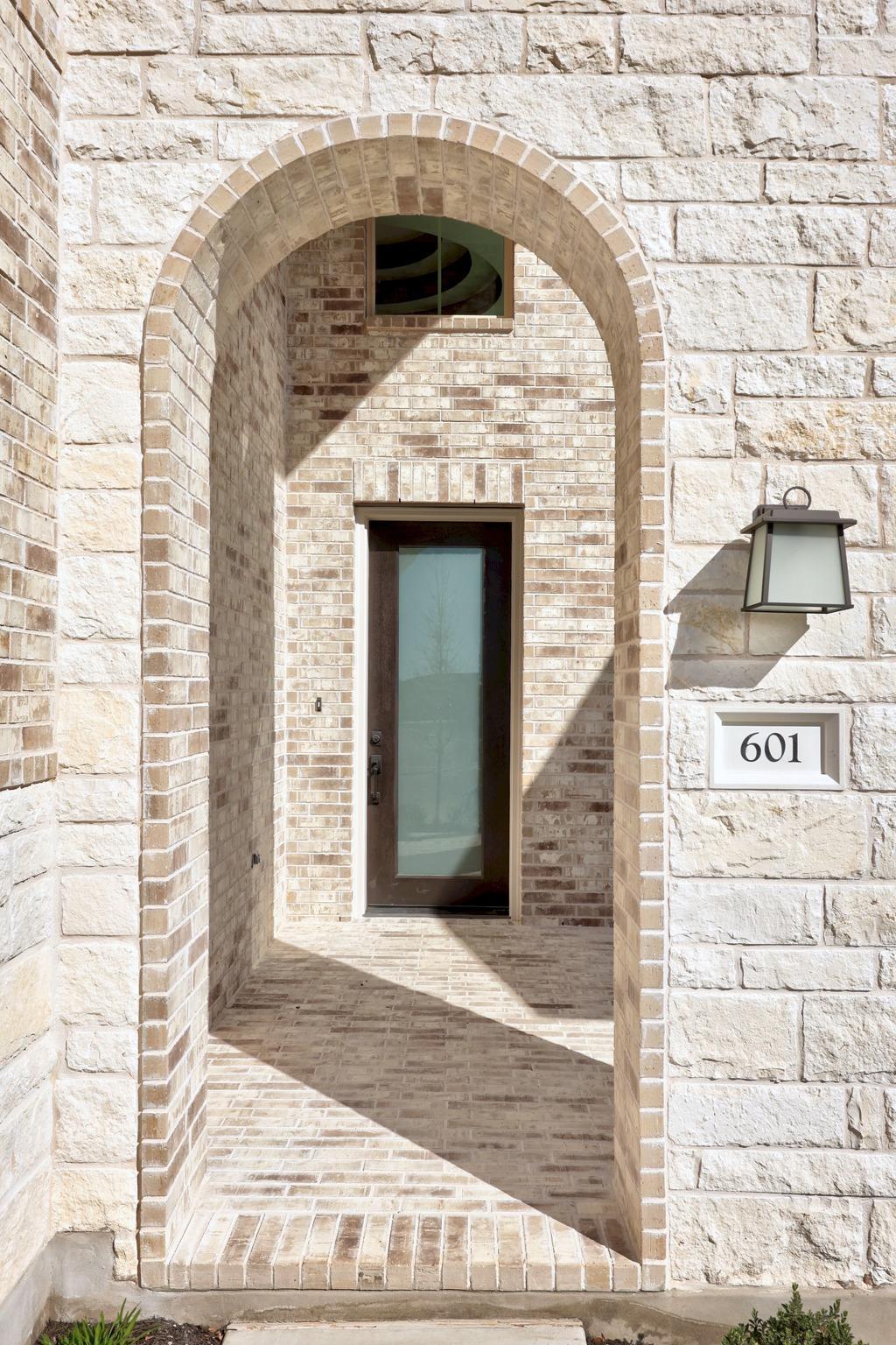 601 Buckaroo Dr, Georgetown, TX 78633