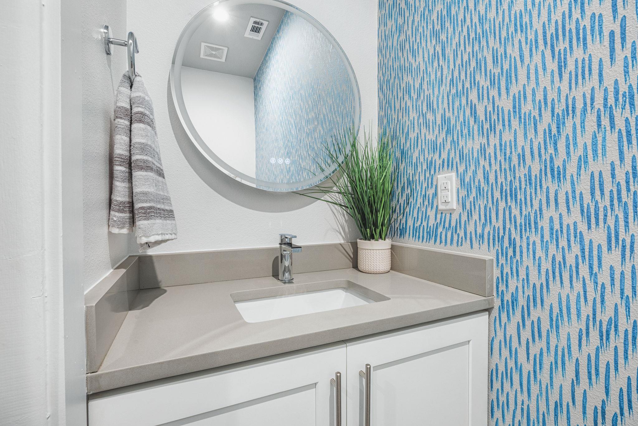 1218 Eleanor St # 1, Austin, TX 78721