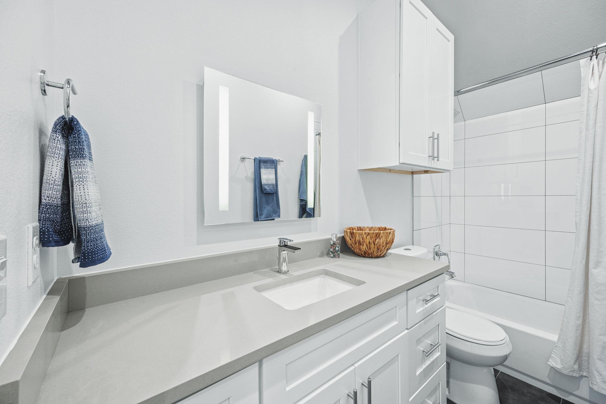 1218 Eleanor St # 1, Austin, TX 78721