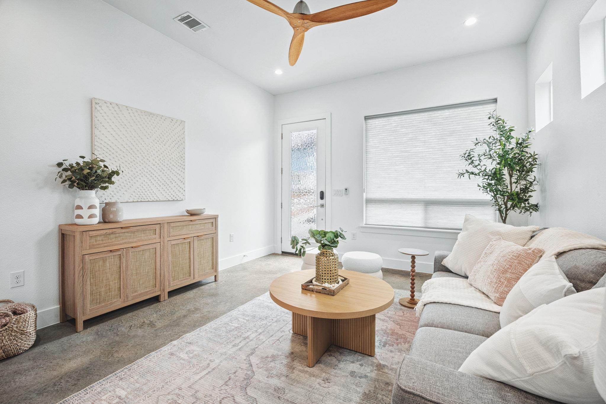 1218 Eleanor St # 1, Austin, TX 78721