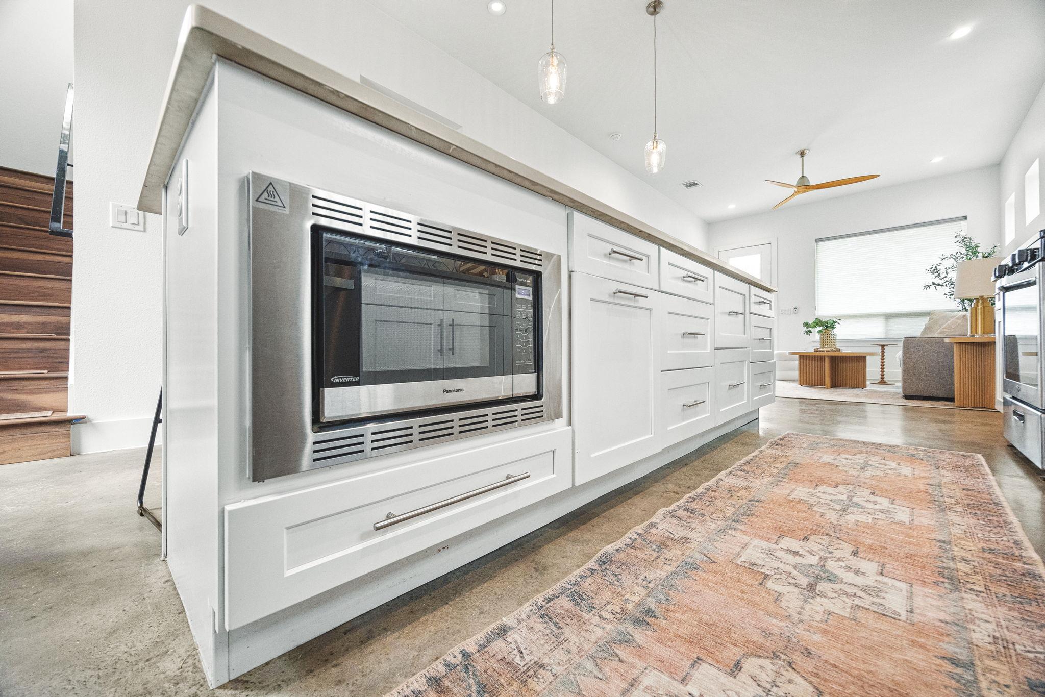 1218 Eleanor St # 1, Austin, TX 78721