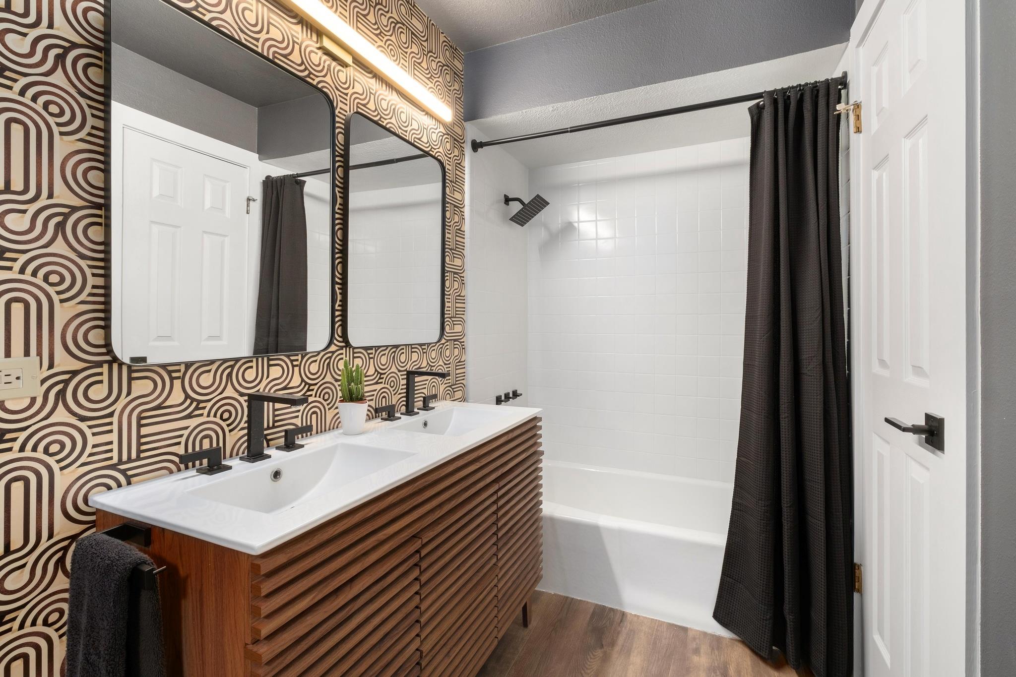 116 Overlook Cir, Wimberley, TX 78676