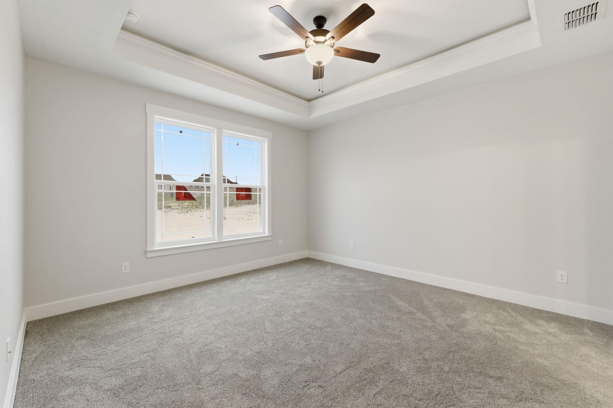 203 Turnberry Dr, La Vernia, TX 78121